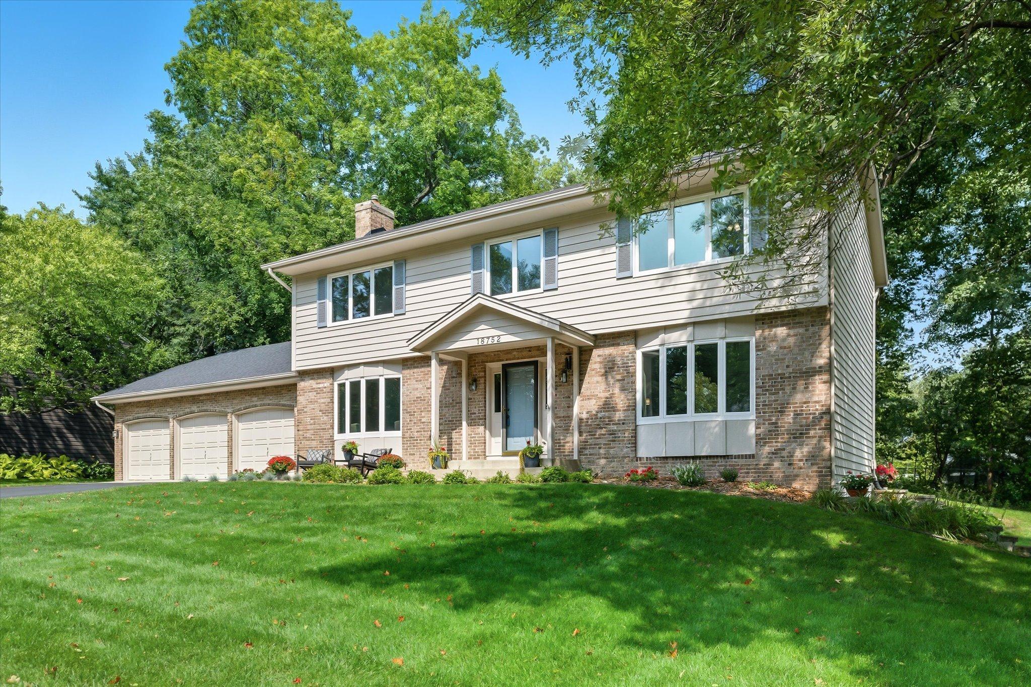 View of Residential at 18752 Kristie Lane, Eden Prairie MN 55346, Eden Prairie - Mike Wilen | Minnesota Team Real Estate