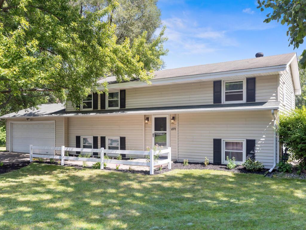 View of Residential at 691 20th Avenue, New Brighton MN 55112, New Brighton - Mike Wilen | Minnesota Team Real Estate