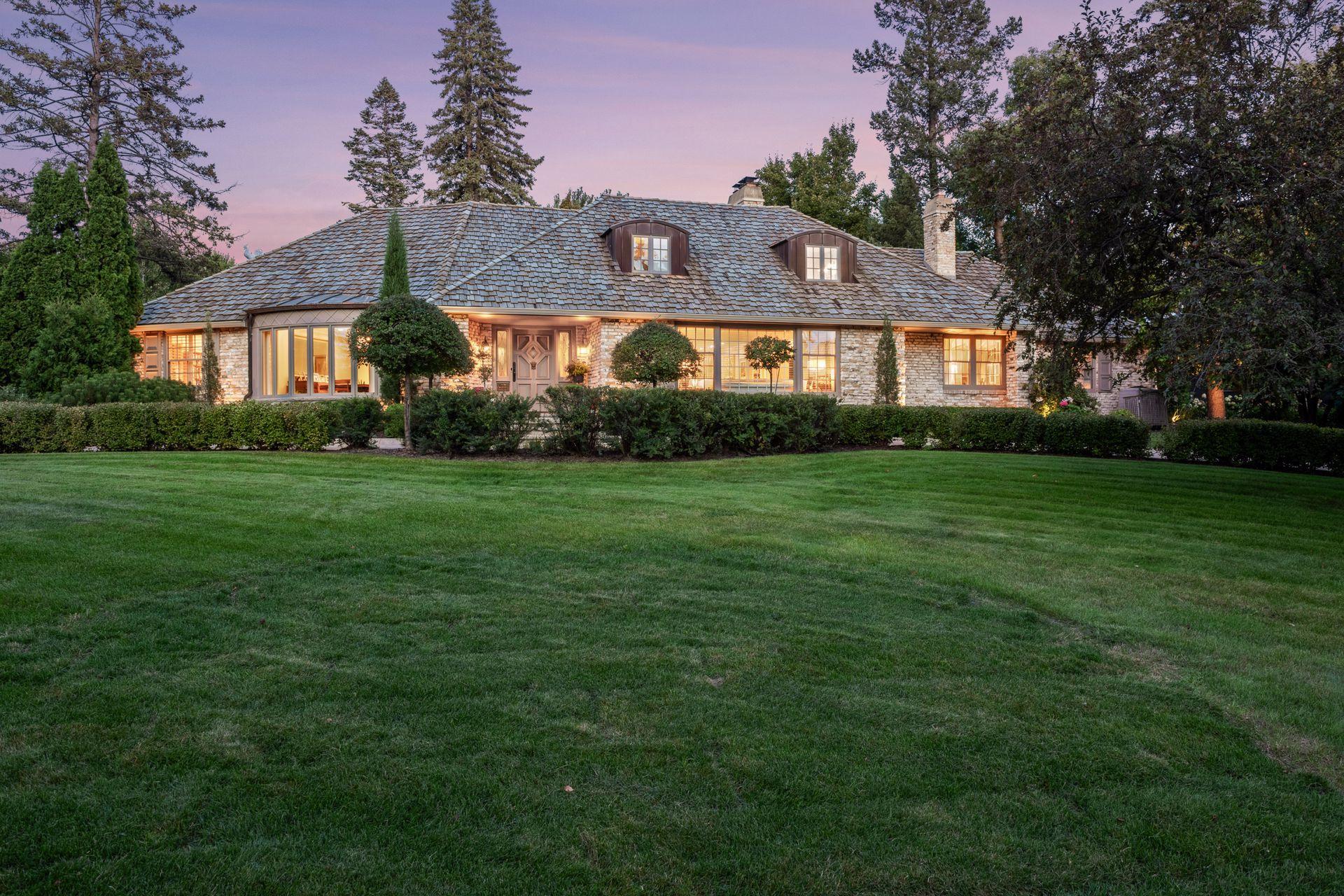 View of Residential at 2501 France Avenue, Saint Louis Park MN 55416, Saint Louis Park - Mike Wilen | Minnesota Team Real Estate