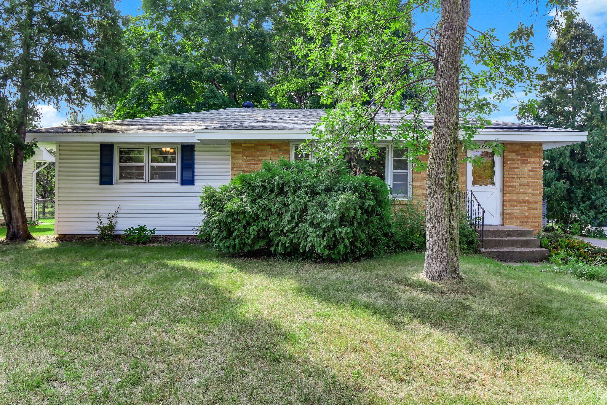 View of Residential at 6564 Pierce Street, Fridley MN 55432, Fridley - Mike Wilen | Minnesota Team Real Estate