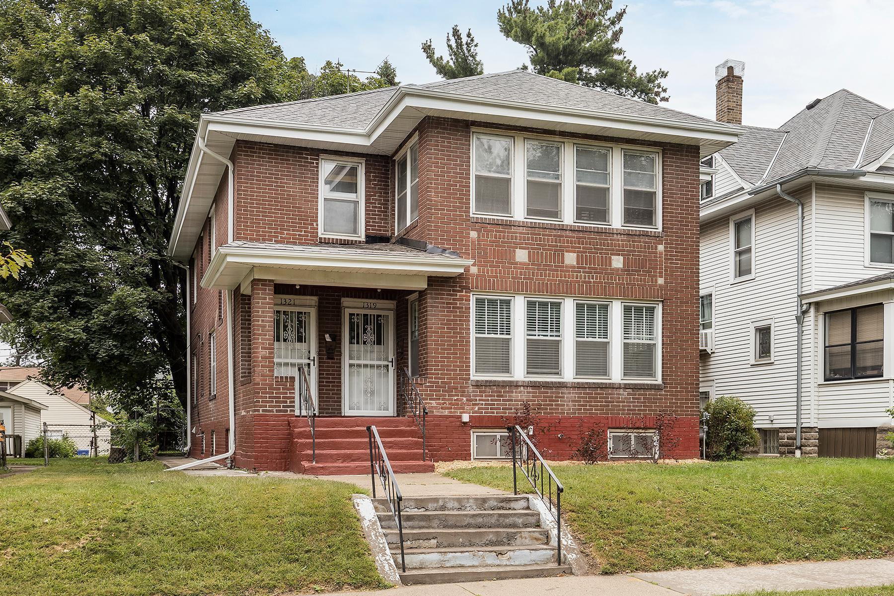 View of Residential Income at 1319 Dayton Avenue, Saint Paul MN 55104, Saint Paul - Mike Wilen | Minnesota Team Real Estate