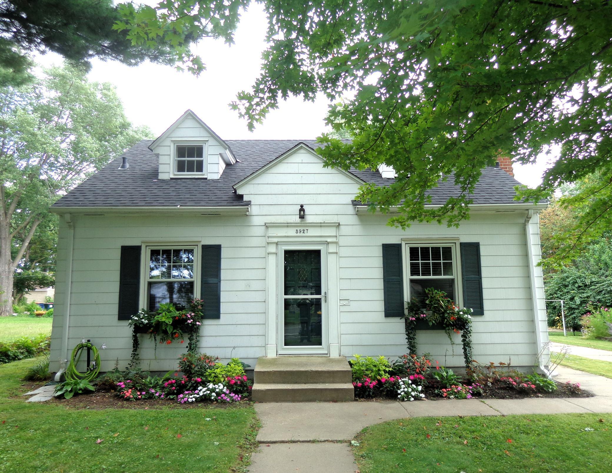 View of Residential at 3927 Reservoir Boulevard, Columbia Heights MN 55421, Columbia Heights - Mike Wilen | Minnesota Team Real Estate