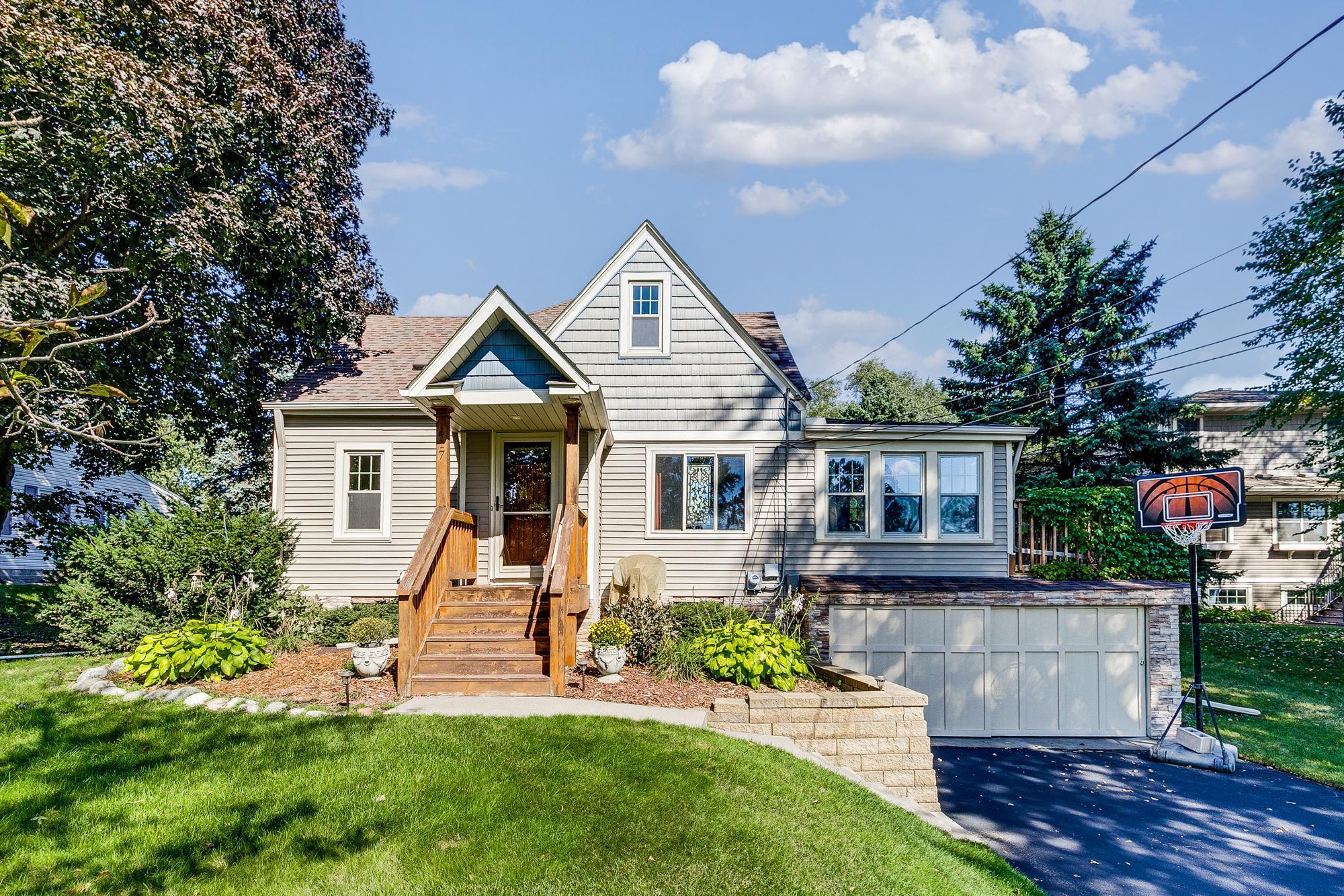 View of Residential at 417 Horseshoe Drive, Shoreview MN 55126, Shoreview - Mike Wilen | Minnesota Team Real Estate