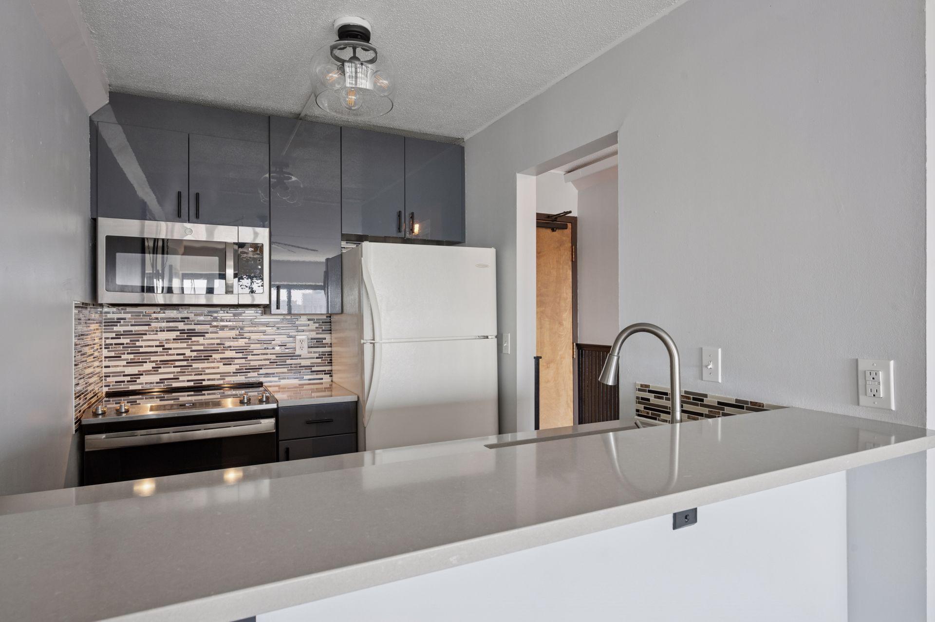 View of Residential at 1920 1st Street #1207, Minneapolis MN 55454, Minneapolis (11 of 45) - Mike Wilen | Minnesota Team Real Estate