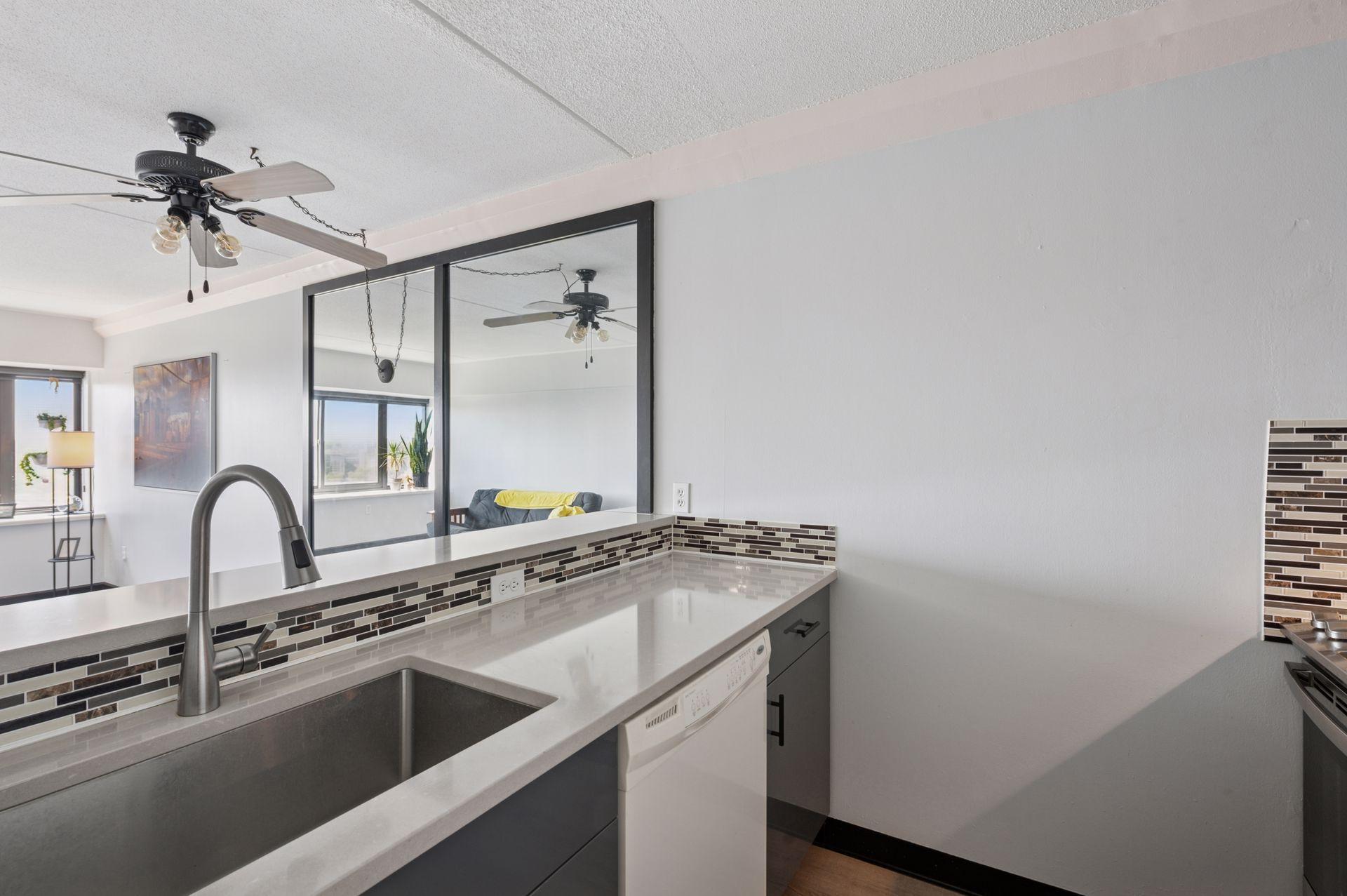View of Residential at 1920 1st Street #1207, Minneapolis MN 55454, Minneapolis (14 of 45) - Mike Wilen | Minnesota Team Real Estate