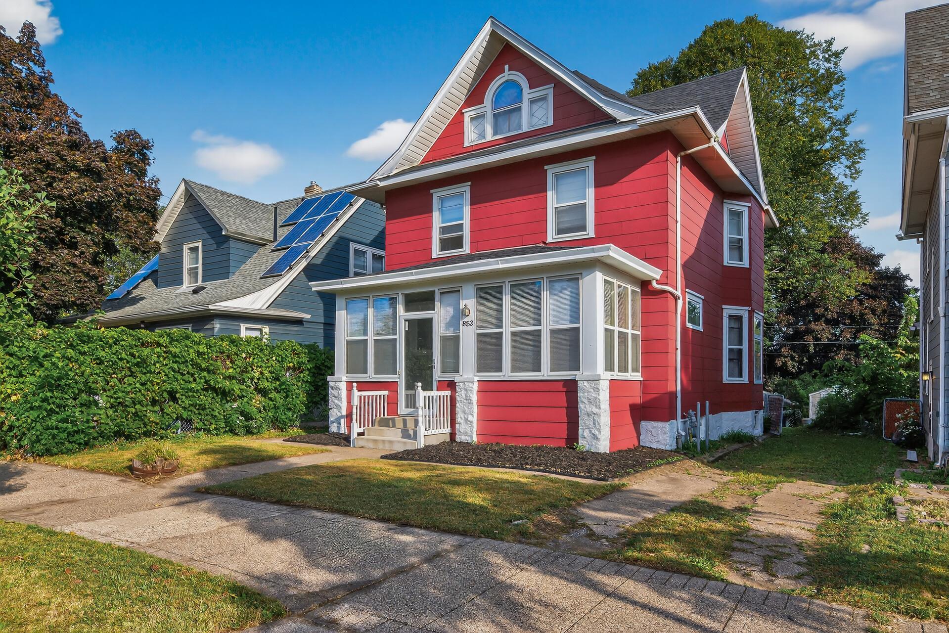 View of Residential at 853 Iglehart Avenue, Saint Paul MN 55104, Saint Paul - Mike Wilen | Minnesota Team Real Estate