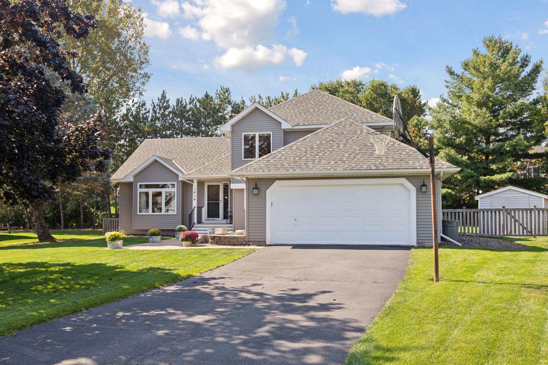 View of Residential at 1414 Interlachen Circle, Woodbury MN 55125, Woodbury - Mike Wilen | Minnesota Team Real Estate