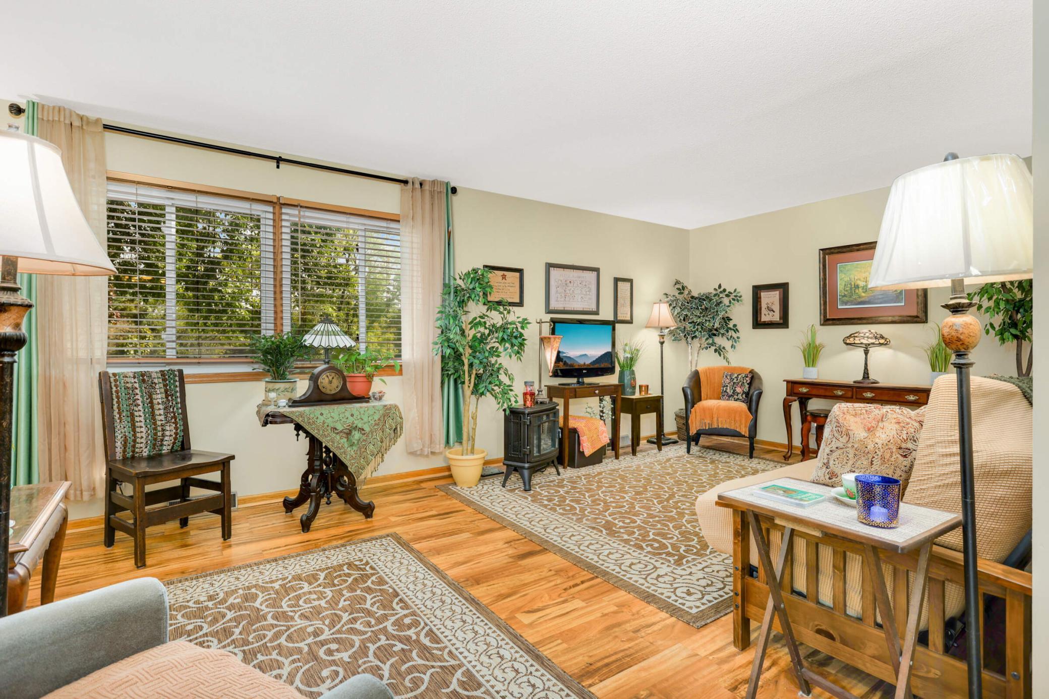 View of Residential at 4994 Grenwich Trail, Oakdale MN 55128, Oakdale - Mike Wilen | Minnesota Team Real Estate