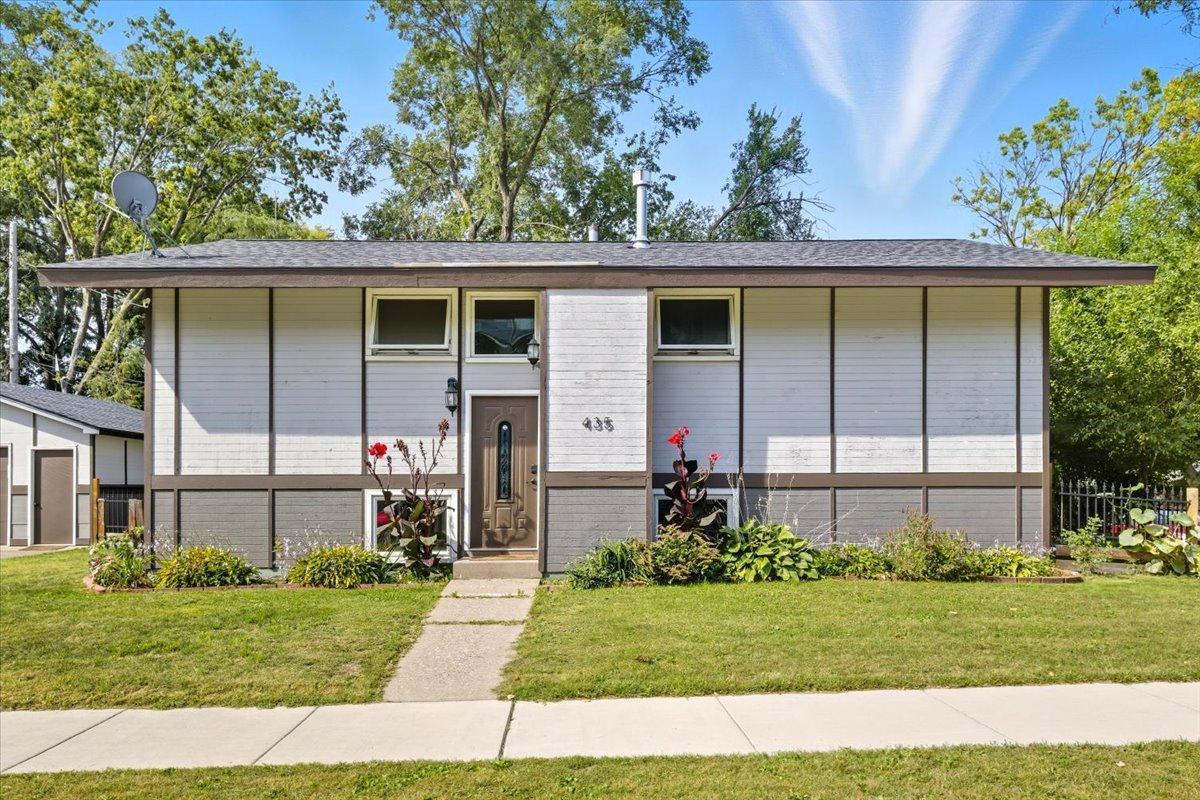 View of Residential Income at 435 Greenwood Avenue, Saint Paul MN 55107, Saint Paul - Mike Wilen | Minnesota Team Real Estate