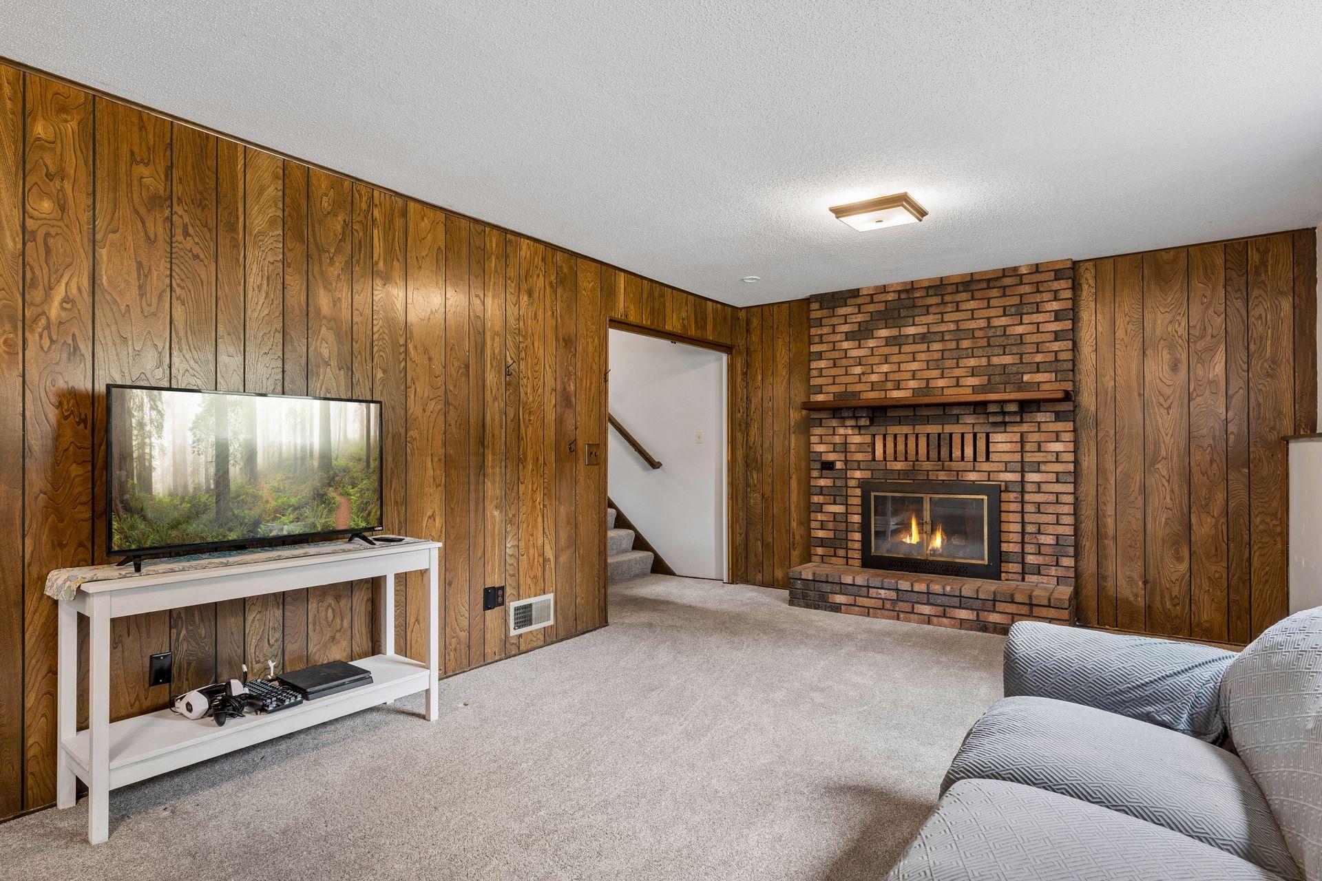 View of Residential at 10650 105th Avenue, Maple Grove MN 55369, Maple Grove (22 of 42) - Mike Wilen | Minnesota Team Real Estate