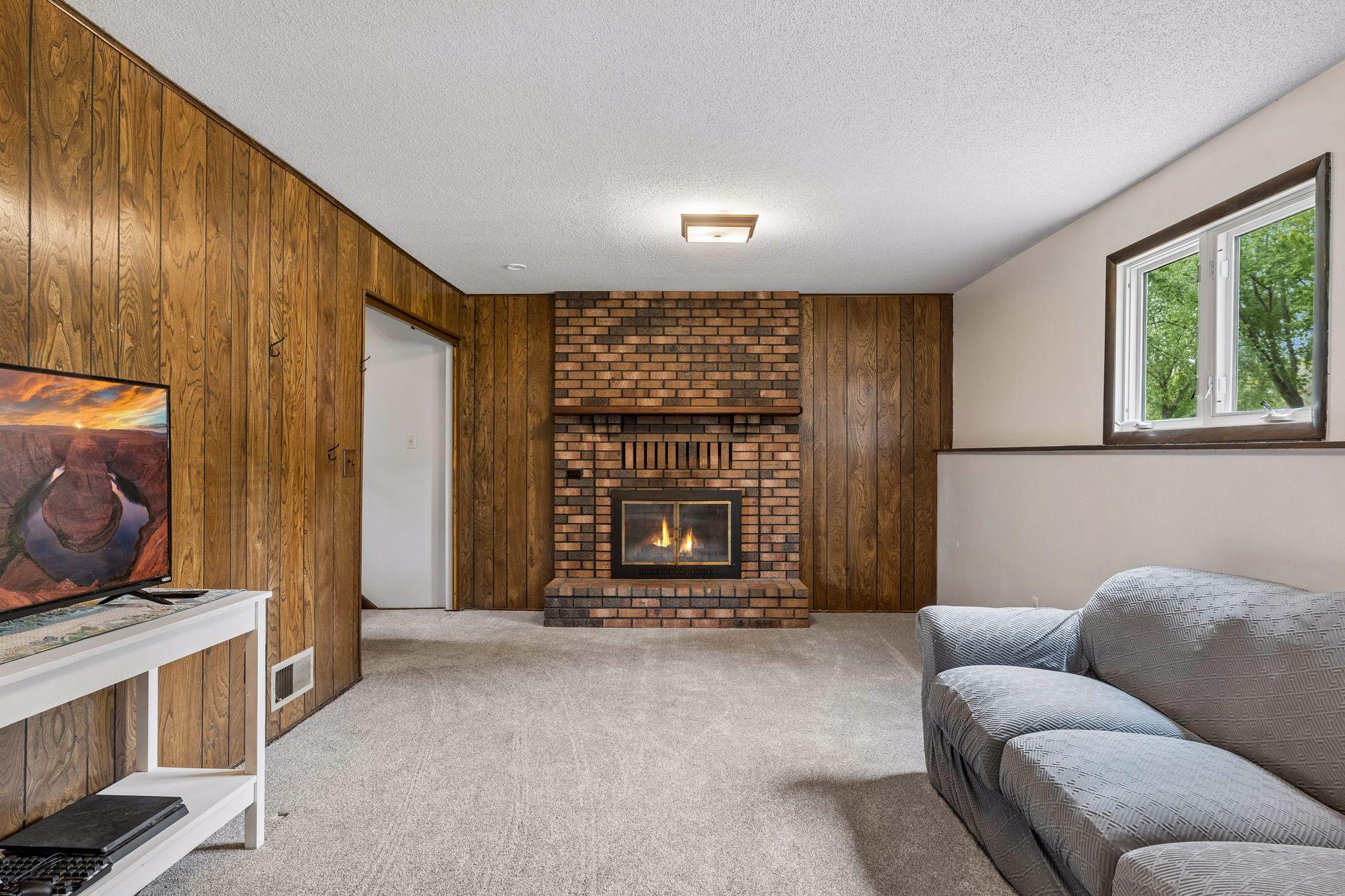 View of Residential at 10650 105th Avenue, Maple Grove MN 55369, Maple Grove (20 of 42) - Mike Wilen | Minnesota Team Real Estate