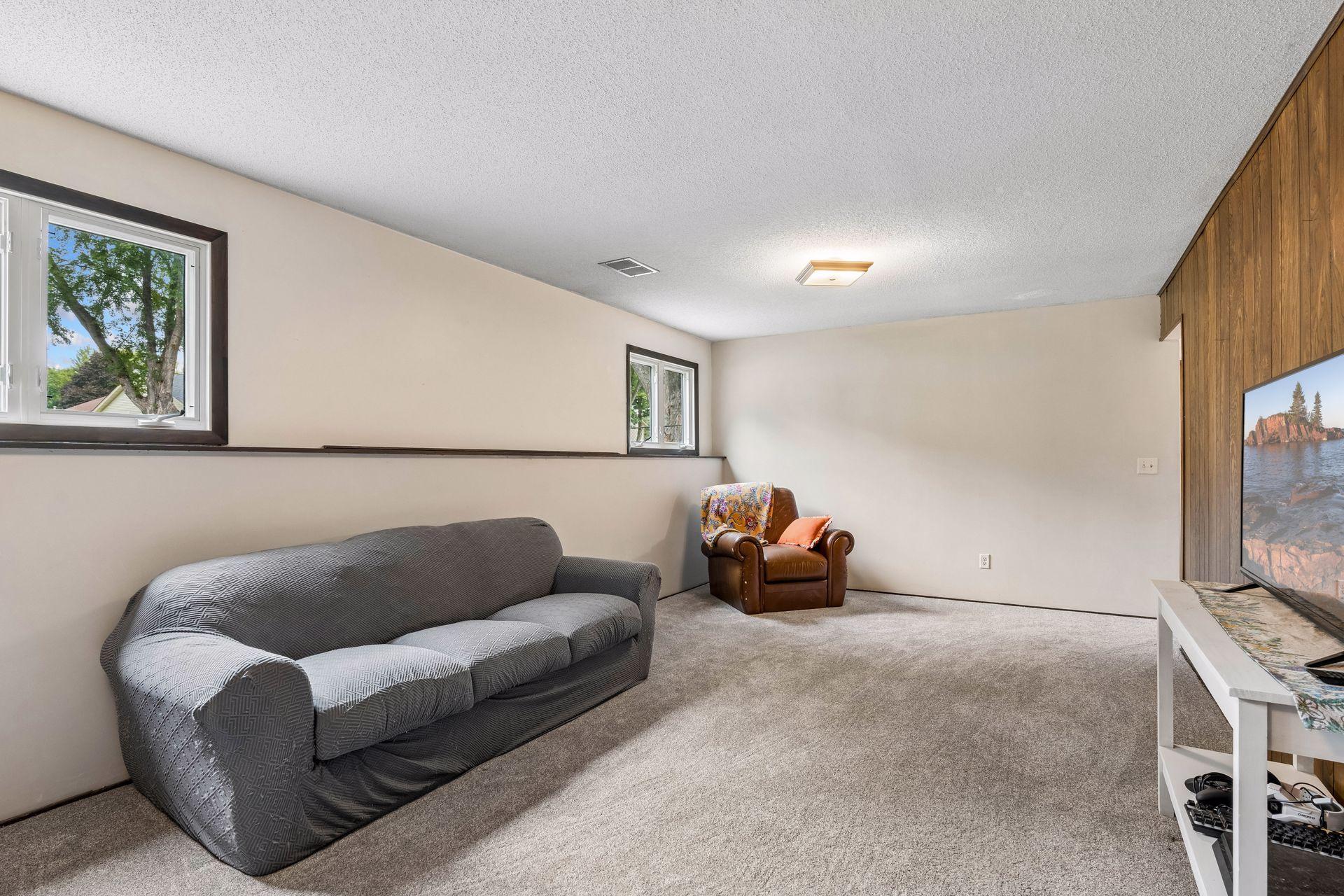 View of Residential at 10650 105th Avenue, Maple Grove MN 55369, Maple Grove (21 of 42) - Mike Wilen | Minnesota Team Real Estate