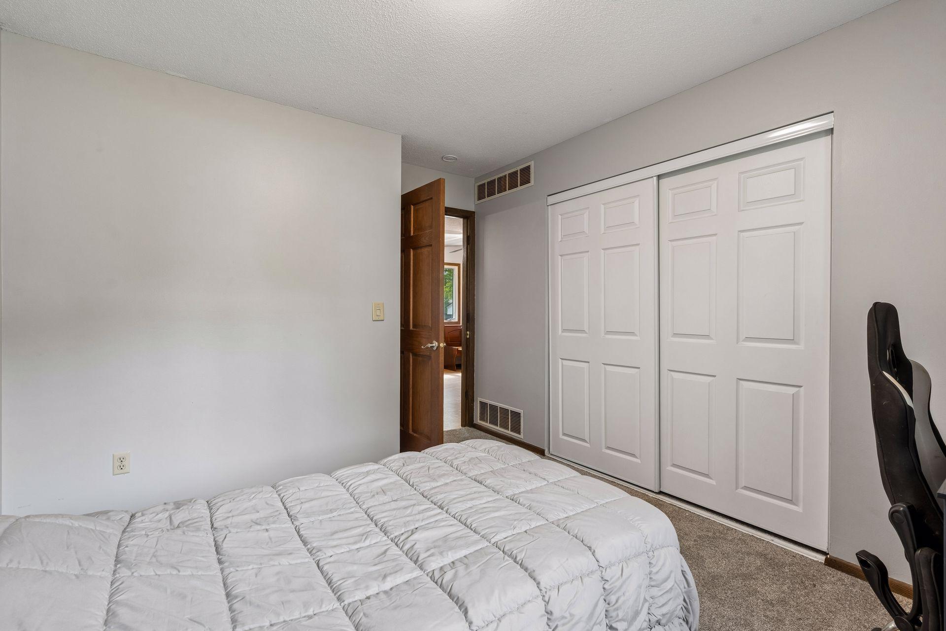 View of Residential at 10650 105th Avenue, Maple Grove MN 55369, Maple Grove (15 of 42) - Mike Wilen | Minnesota Team Real Estate