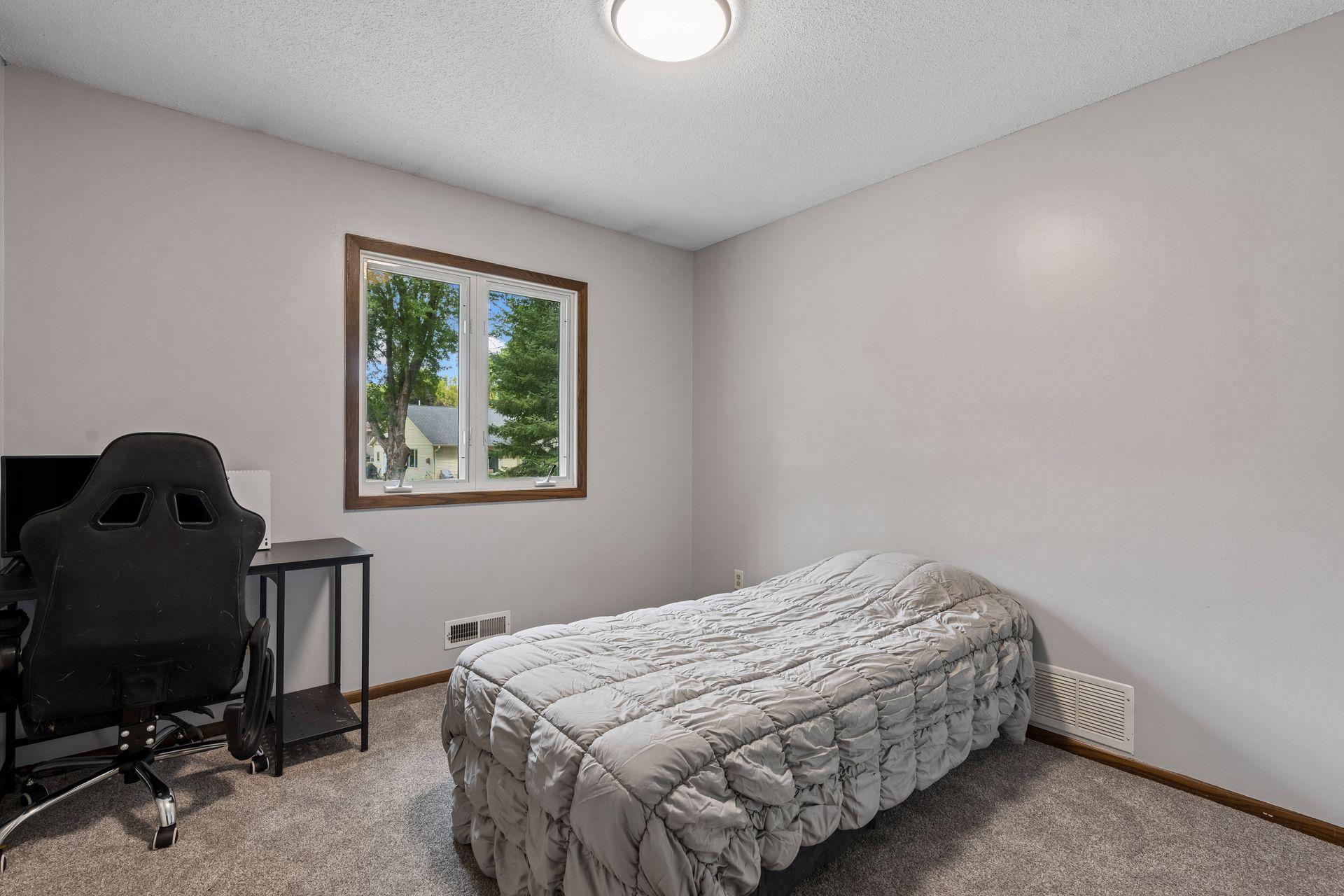 View of Residential at 10650 105th Avenue, Maple Grove MN 55369, Maple Grove (14 of 42) - Mike Wilen | Minnesota Team Real Estate