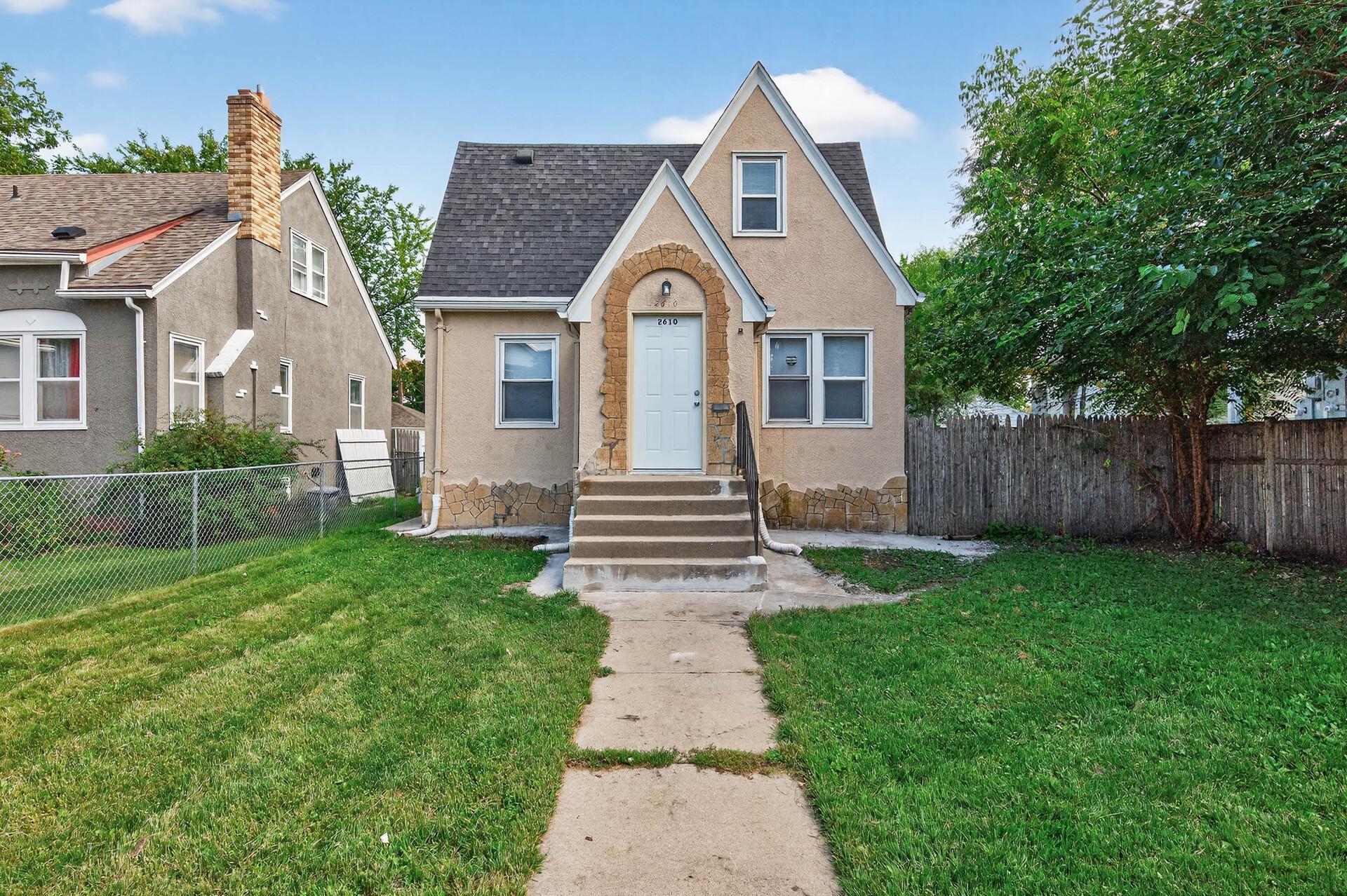 View of Residential at 2610 Humboldt Avenue, Minneapolis MN 55411, Minneapolis - Mike Wilen | Minnesota Team Real Estate