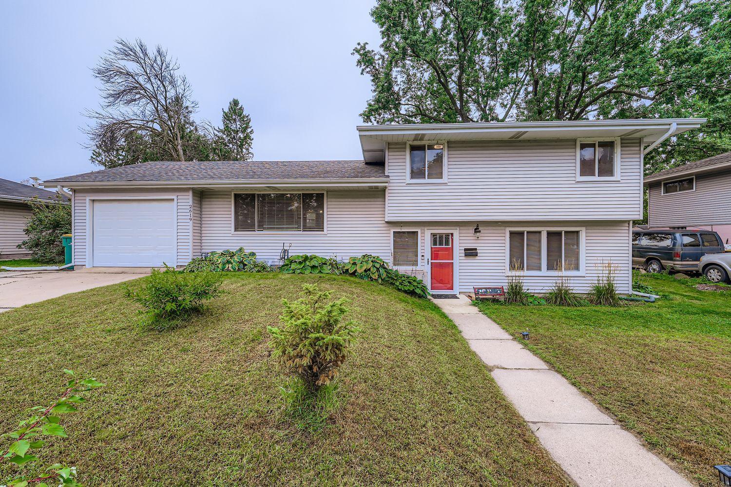 View of Residential at 2619 65th Avenue, Brooklyn Center MN 55430, Brooklyn Center - Mike Wilen | Minnesota Team Real Estate