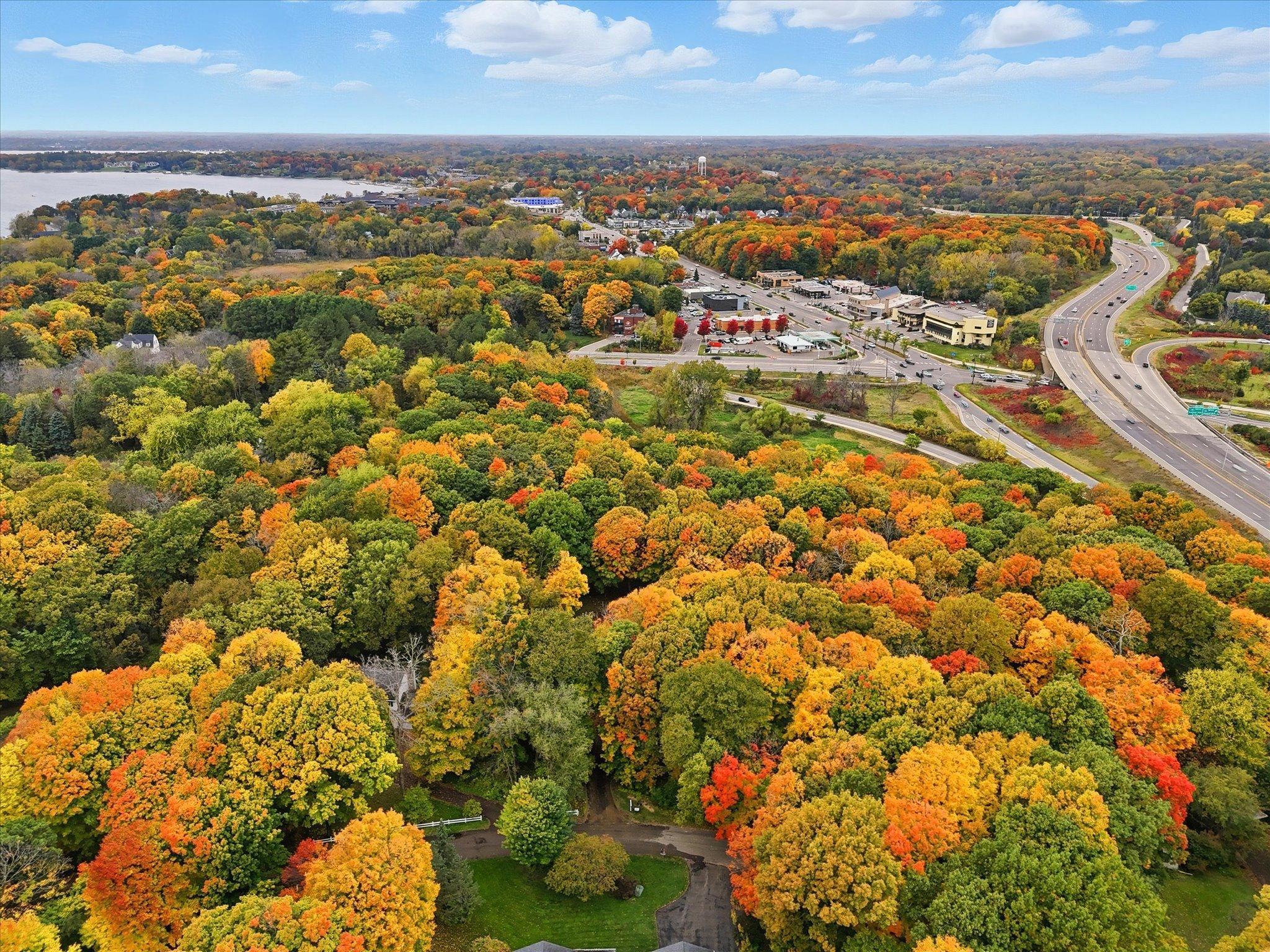 View of Residential at 1426 Holdridge Circle, Wayzata MN 55391, Wayzata (15 of 39) - Mike Wilen | Minnesota Team Real Estate