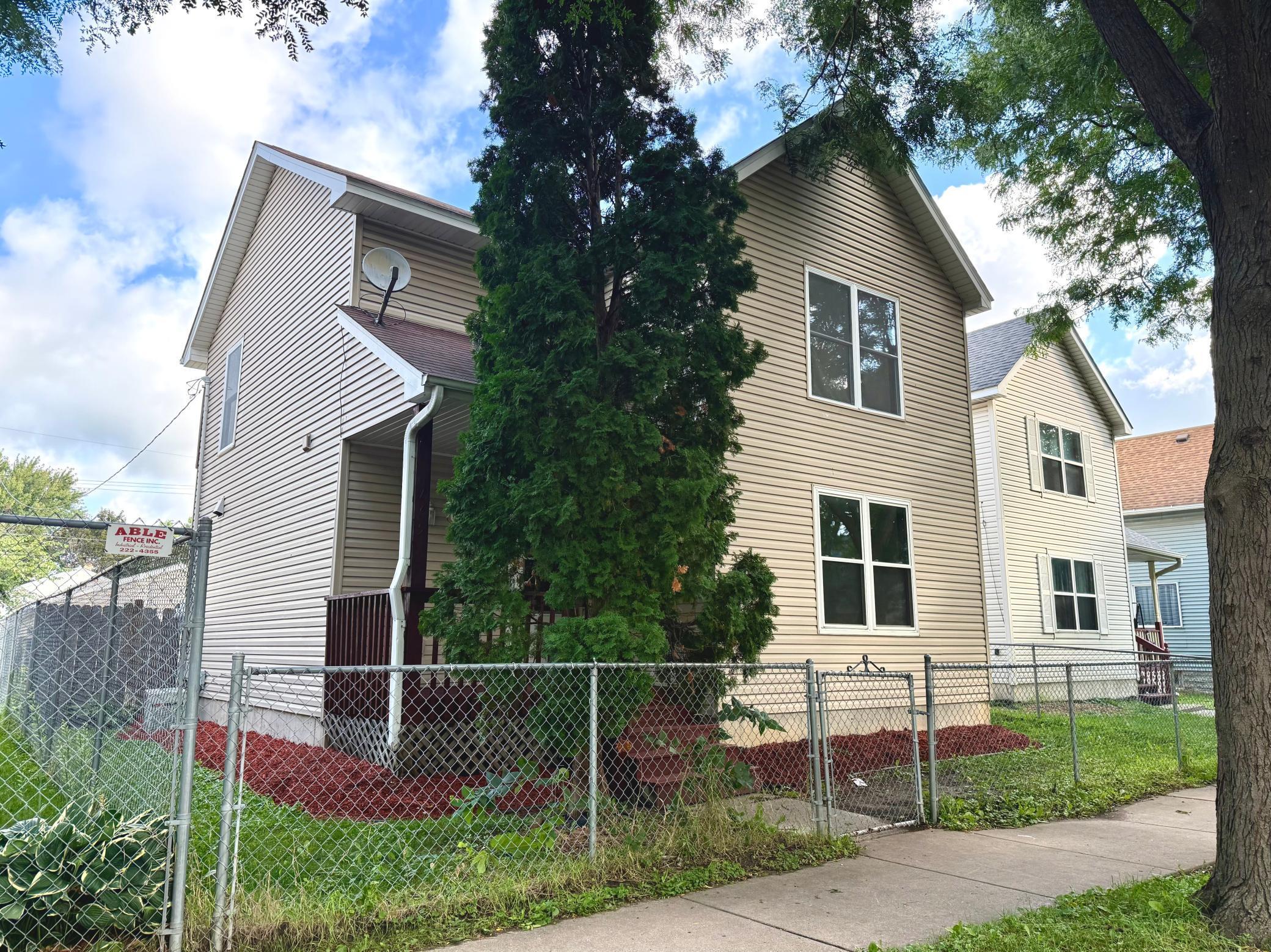View of Residential at 465 Edmund Avenue, Saint Paul MN 55103, Saint Paul - Mike Wilen | Minnesota Team Real Estate