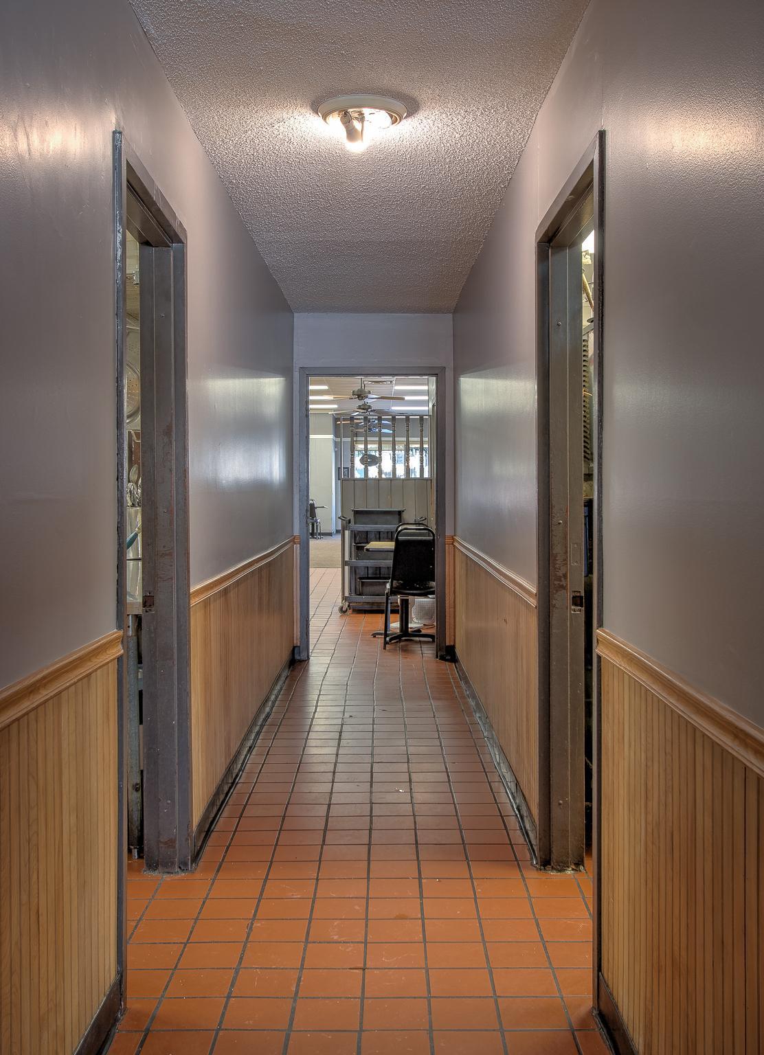 View of Commercial Sale at 118 Main Street, Cambridge MN 55008, Cambridge (21 of 29) - Mike Wilen | Minnesota Team Real Estate