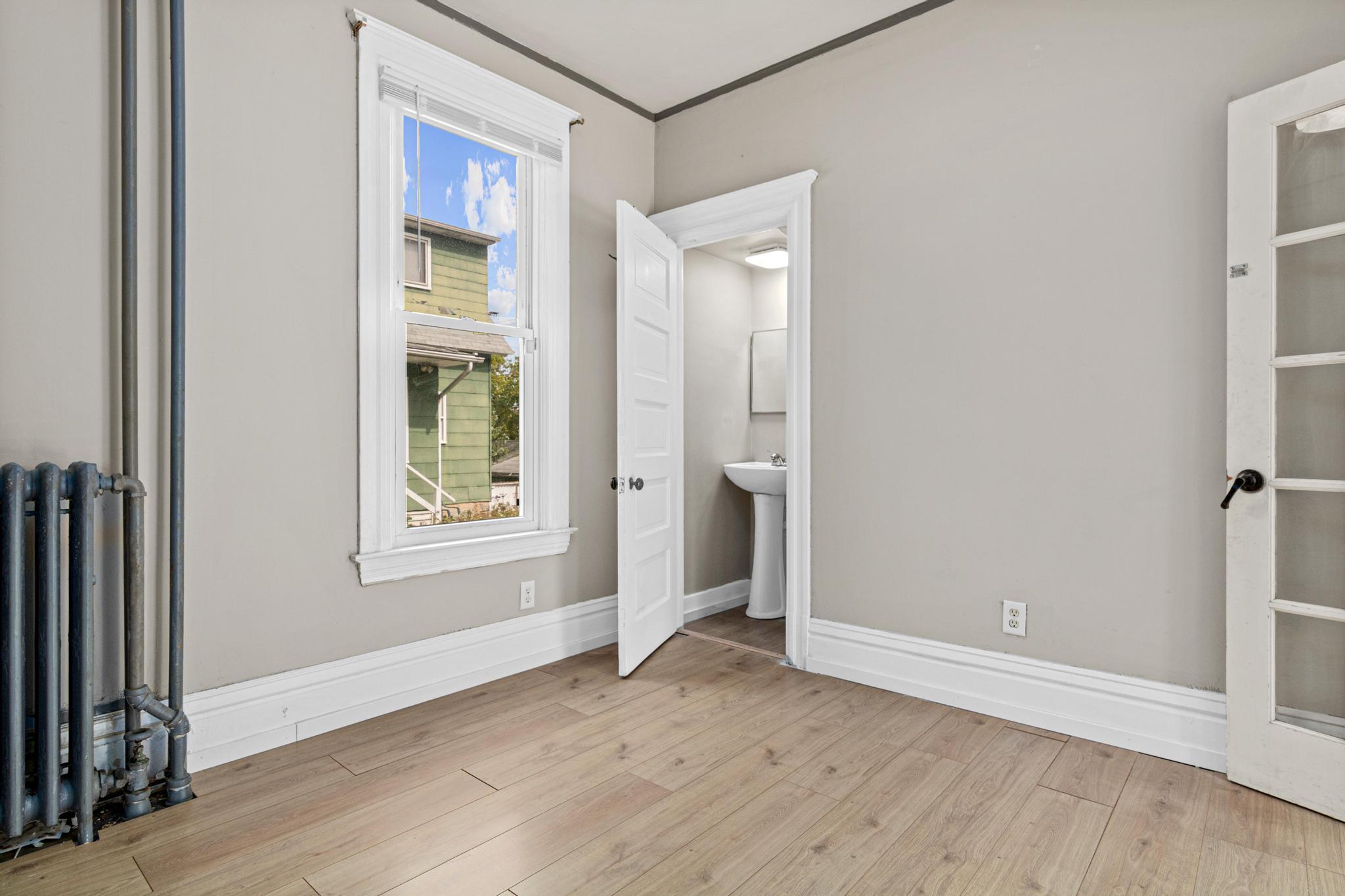 View of Residential at 1174 Edgerton Street, Saint Paul MN 55130, Saint Paul (11 of 16) - Mike Wilen | Minnesota Team Real Estate