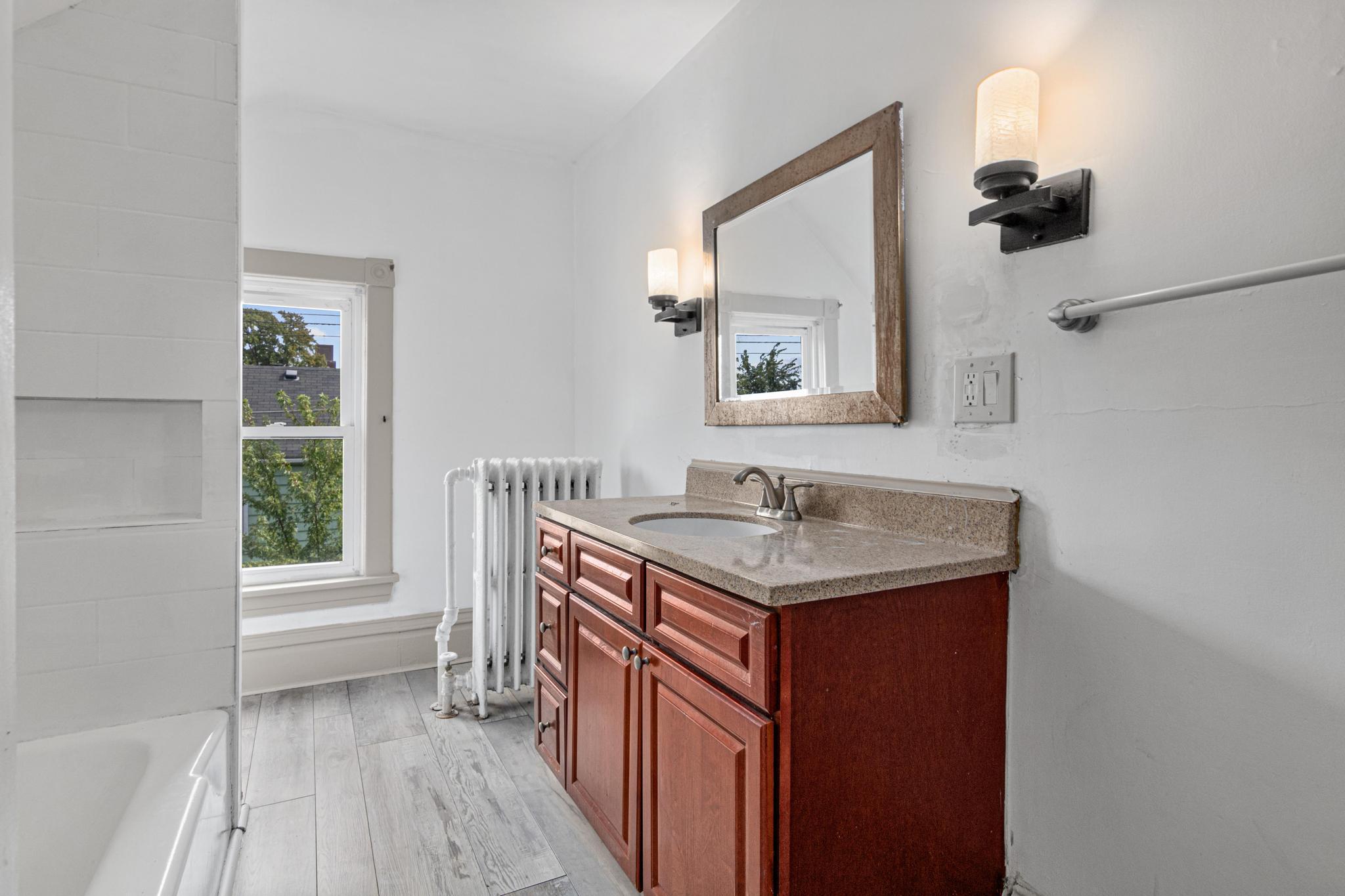 View of Residential at 1174 Edgerton Street, Saint Paul MN 55130, Saint Paul (10 of 16) - Mike Wilen | Minnesota Team Real Estate