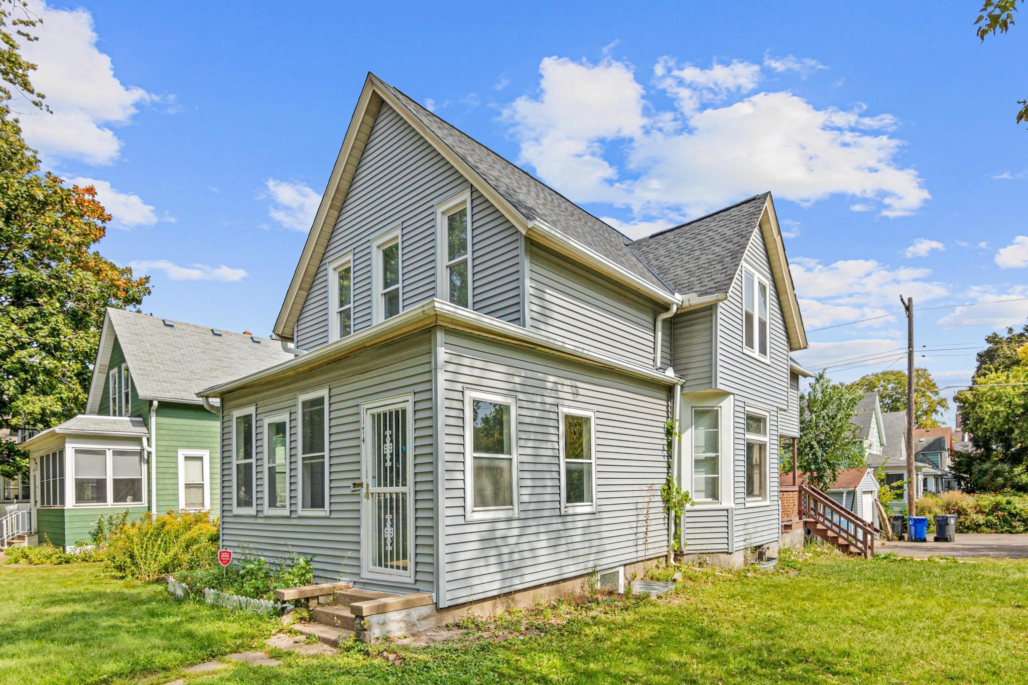 View of Residential at 1174 Edgerton Street, Saint Paul MN 55130, Saint Paul (2 of 16) - Mike Wilen | Minnesota Team Real Estate