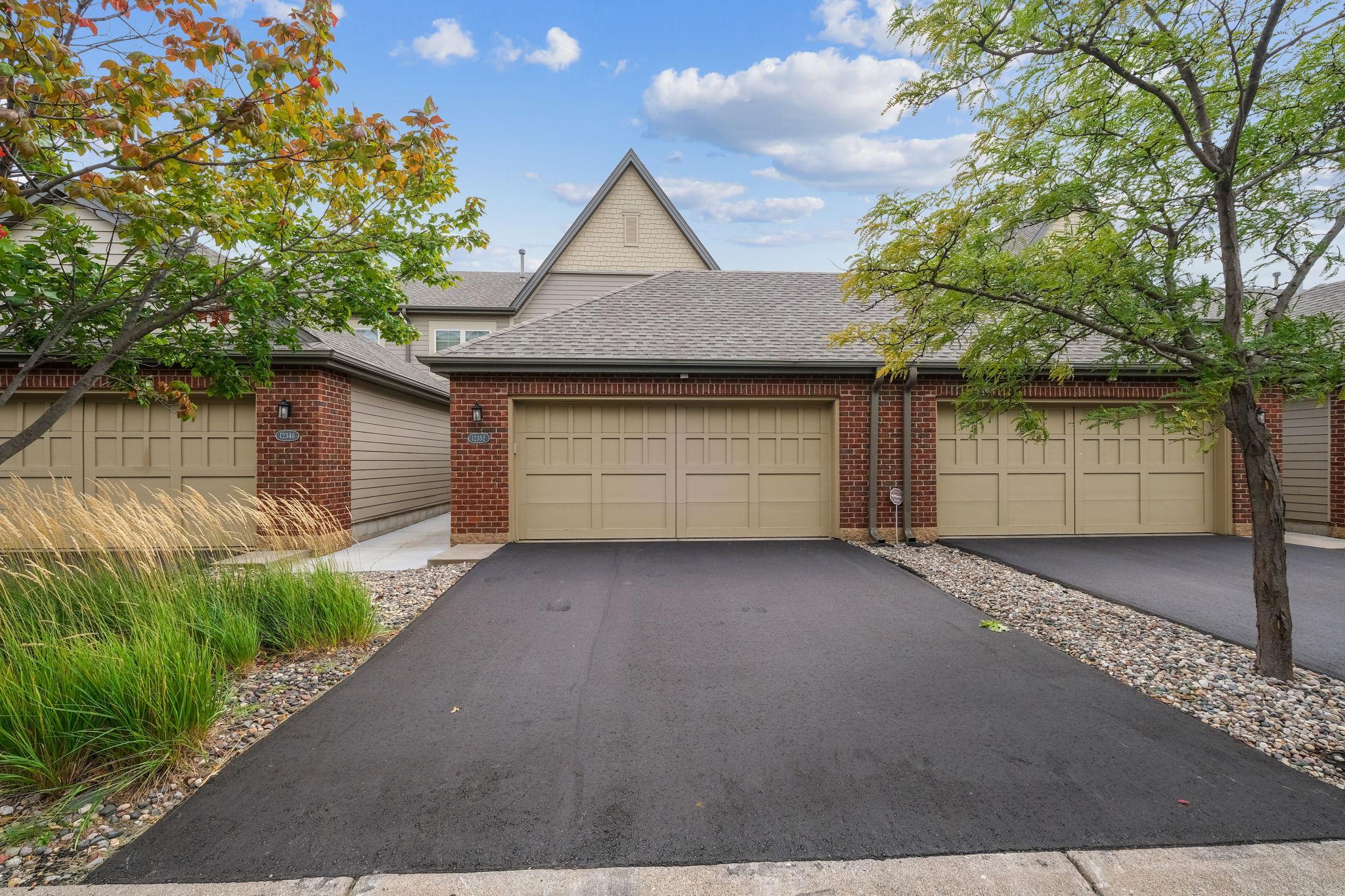 View of Residential at 12352 Lakeview Drive, Maple Grove MN 55369, Maple Grove (33 of 38) - Mike Wilen | Minnesota Team Real Estate