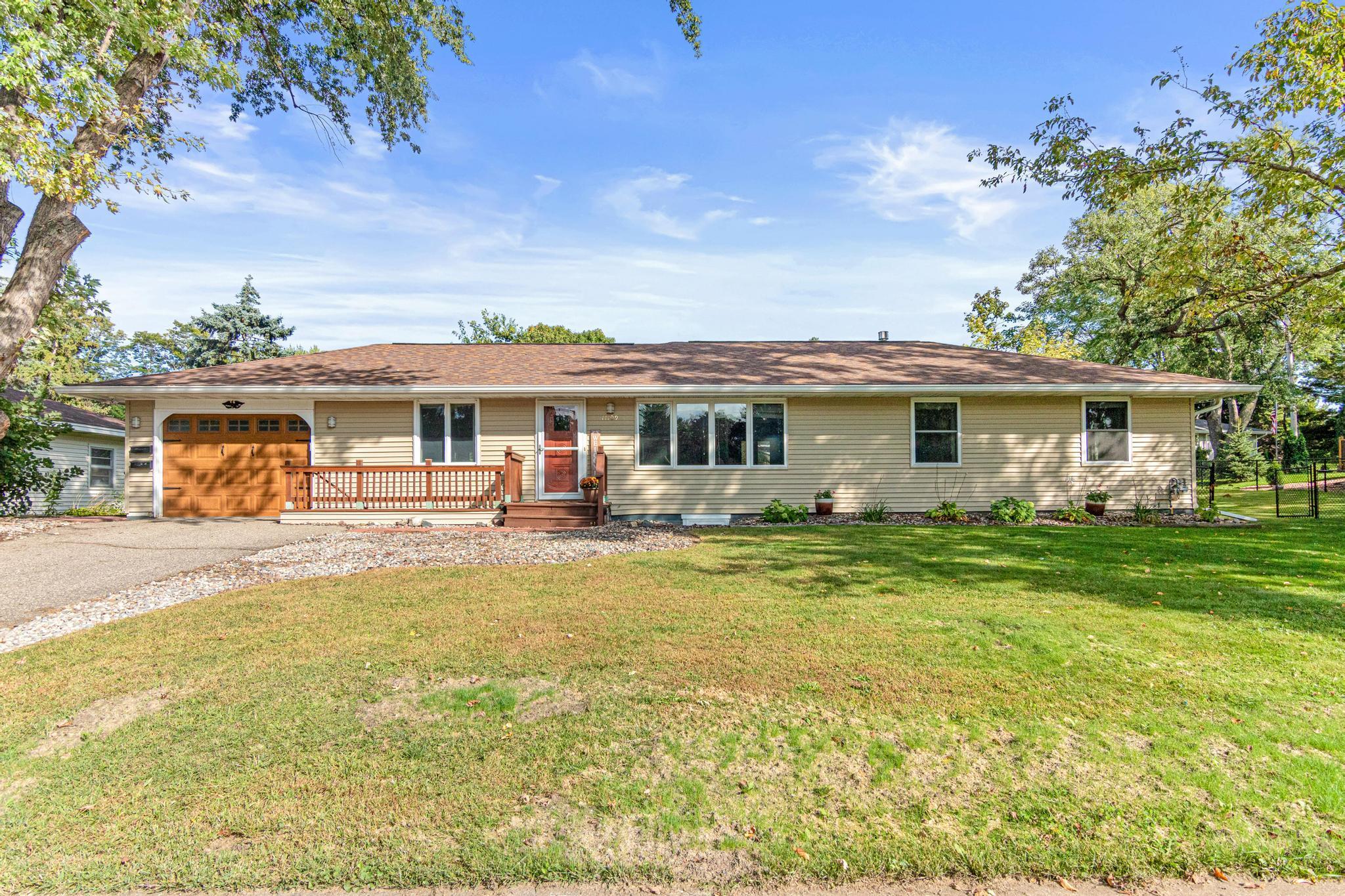 View of Residential at 11109 France Avenue, Bloomington MN 55431, Bloomington - Mike Wilen | Minnesota Team Real Estate