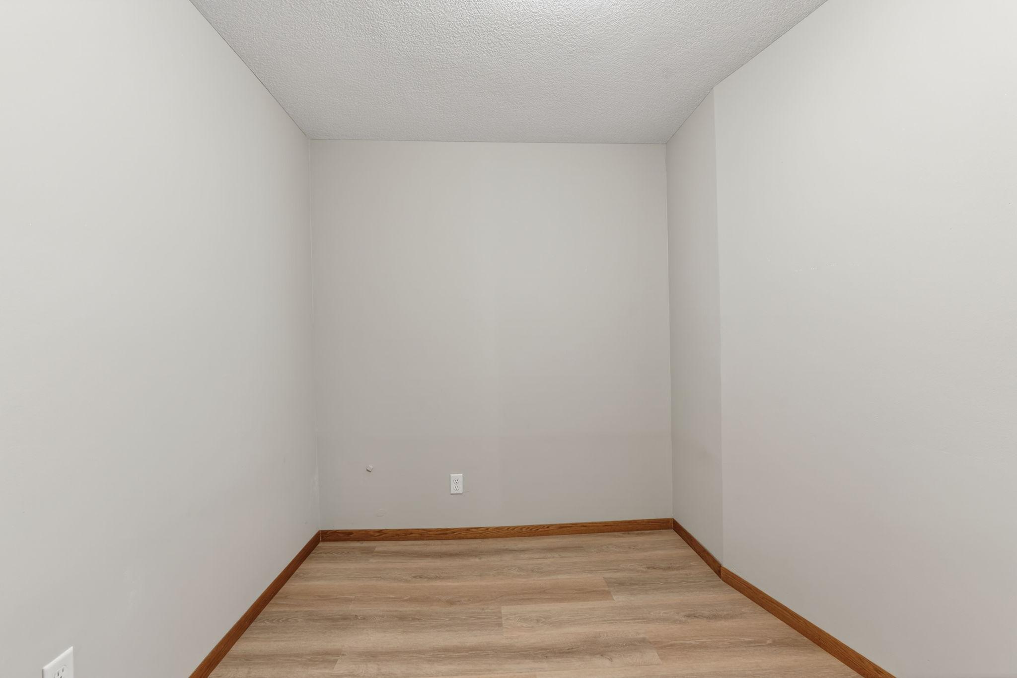 View of Commercial Sale at 407 Vermillion Street, Hastings MN 55033, Hastings (18 of 38) - Mike Wilen | Minnesota Team Real Estate