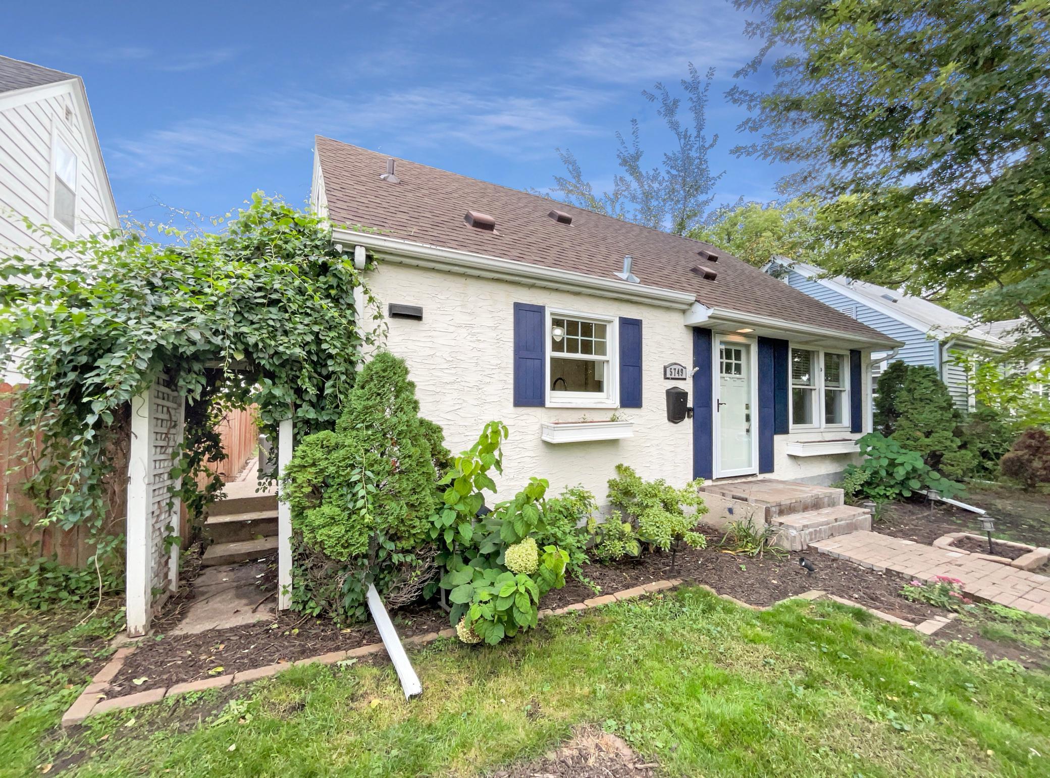 View of Residential at 5749 27th Avenue, Minneapolis MN 55417, Minneapolis - Mike Wilen | Minnesota Team Real Estate
