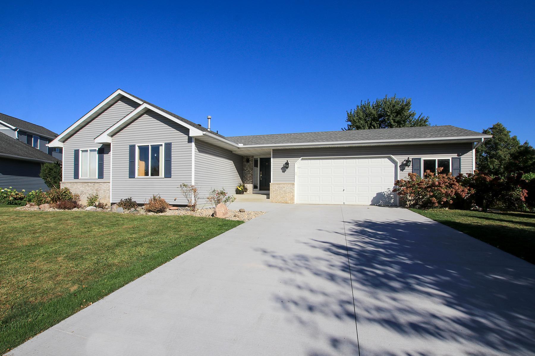 View of Residential at 1305 Lakeside Circle, Buffalo MN 55313, Buffalo - Mike Wilen | Minnesota Team Real Estate