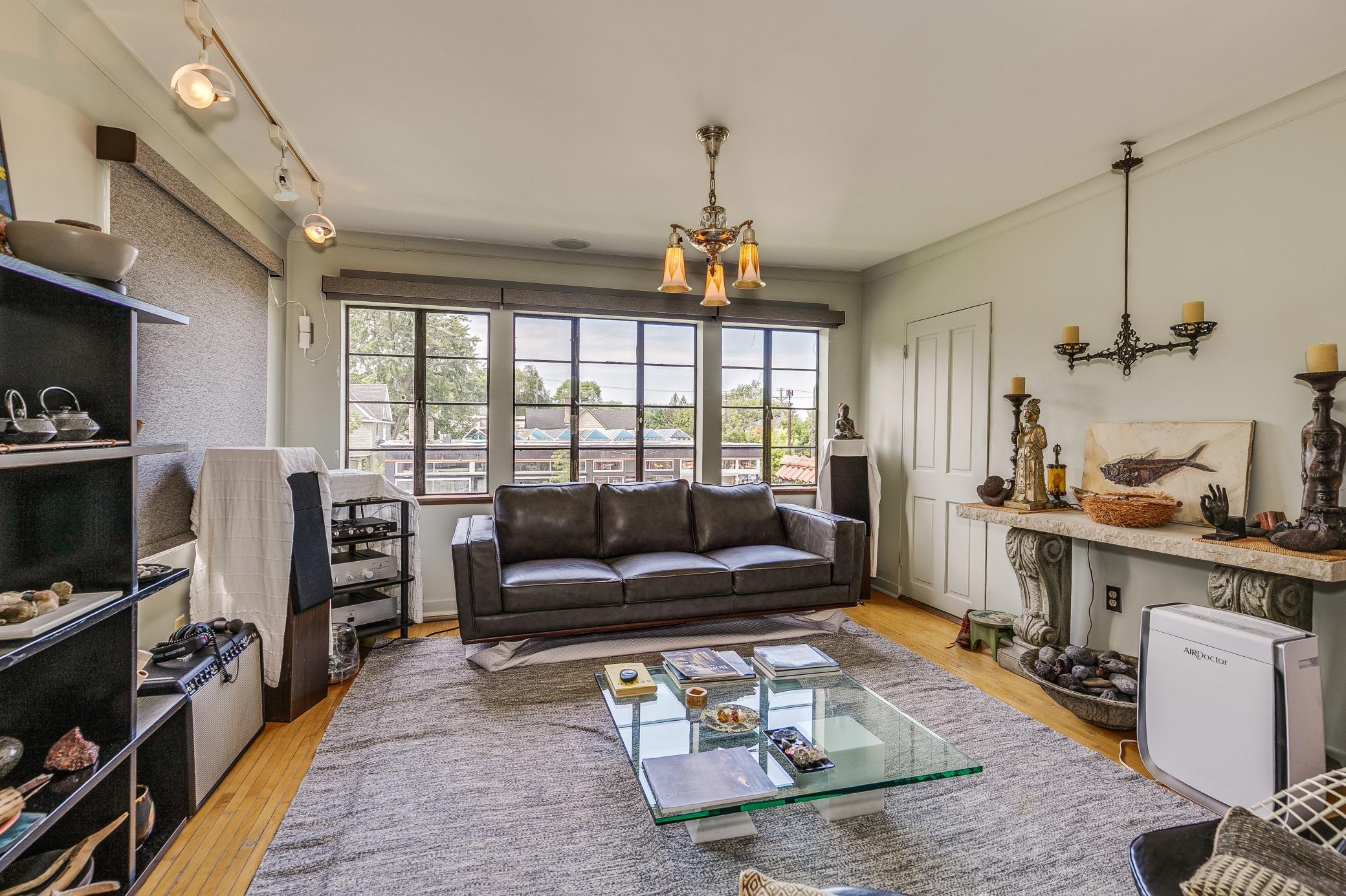 View of Commercial Sale at 3401-3405 Lyndale Avenue, Minneapolis MN 55408, Minneapolis (37 of 45) - Mike Wilen | Minnesota Team Real Estate