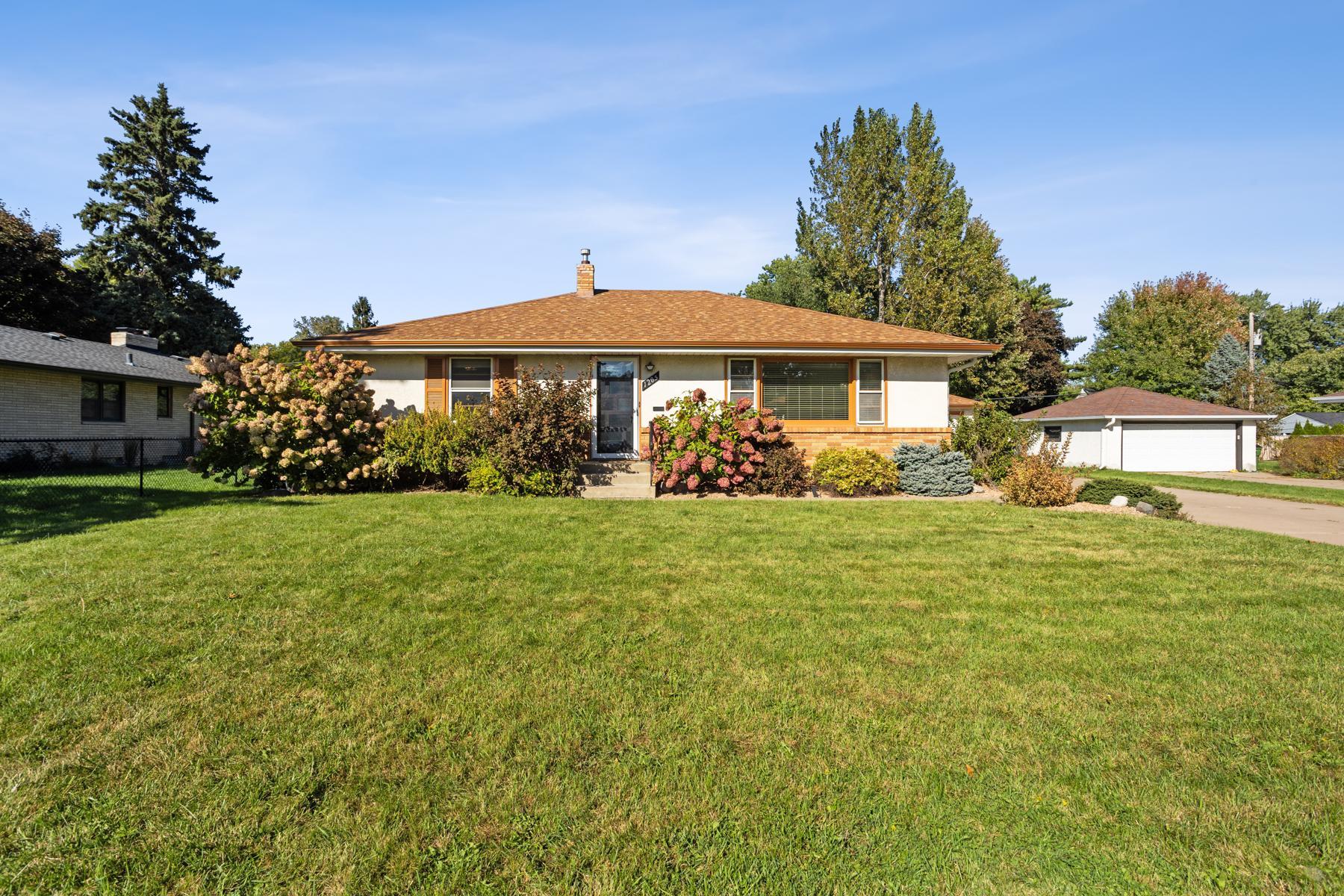 View of Residential at 1205 Autumn Street, Roseville MN 55113, Roseville - Mike Wilen | Minnesota Team Real Estate