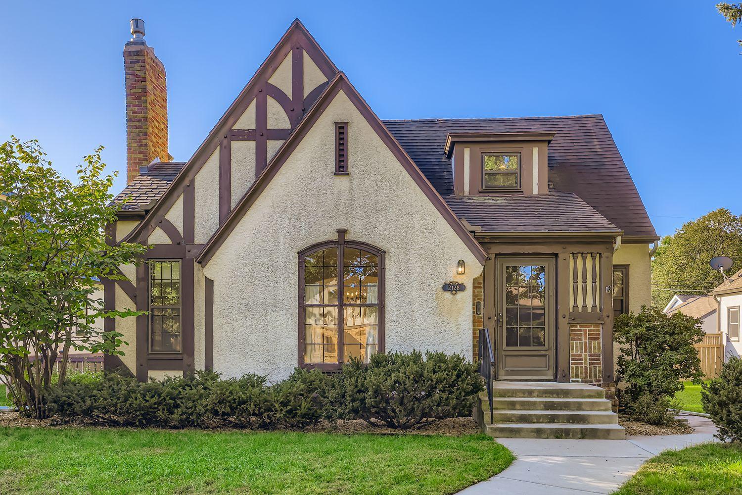 View of Residential at 2128 Bayard Avenue, Saint Paul MN 55116, Saint Paul - Mike Wilen | Minnesota Team Real Estate