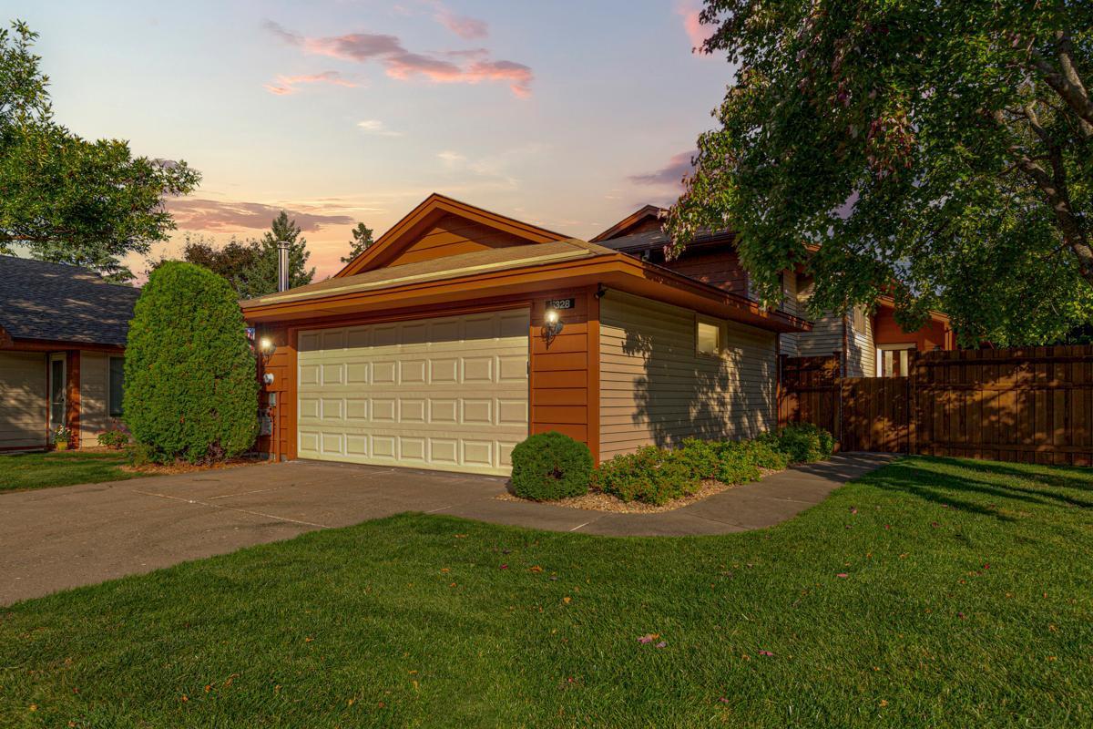 View of Residential at 5328 Emerald Way, Apple Valley MN 55124, Apple Valley - Mike Wilen | Minnesota Team Real Estate
