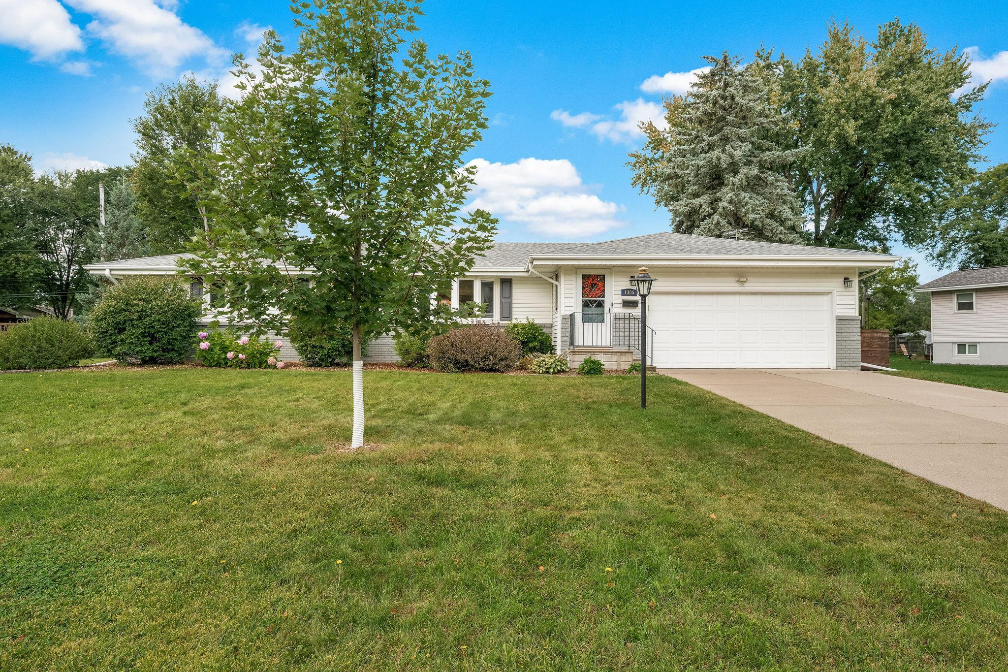 View of Residential at 1305 Unity Avenue, Golden Valley MN 55422, Golden Valley - Mike Wilen | Minnesota Team Real Estate