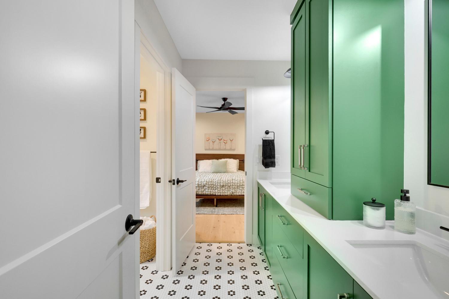 View of Residential at 4951 Parkside Circle, Eagan MN 55123, Eagan (66 of 68) - Mike Wilen | Minnesota Team Real Estate