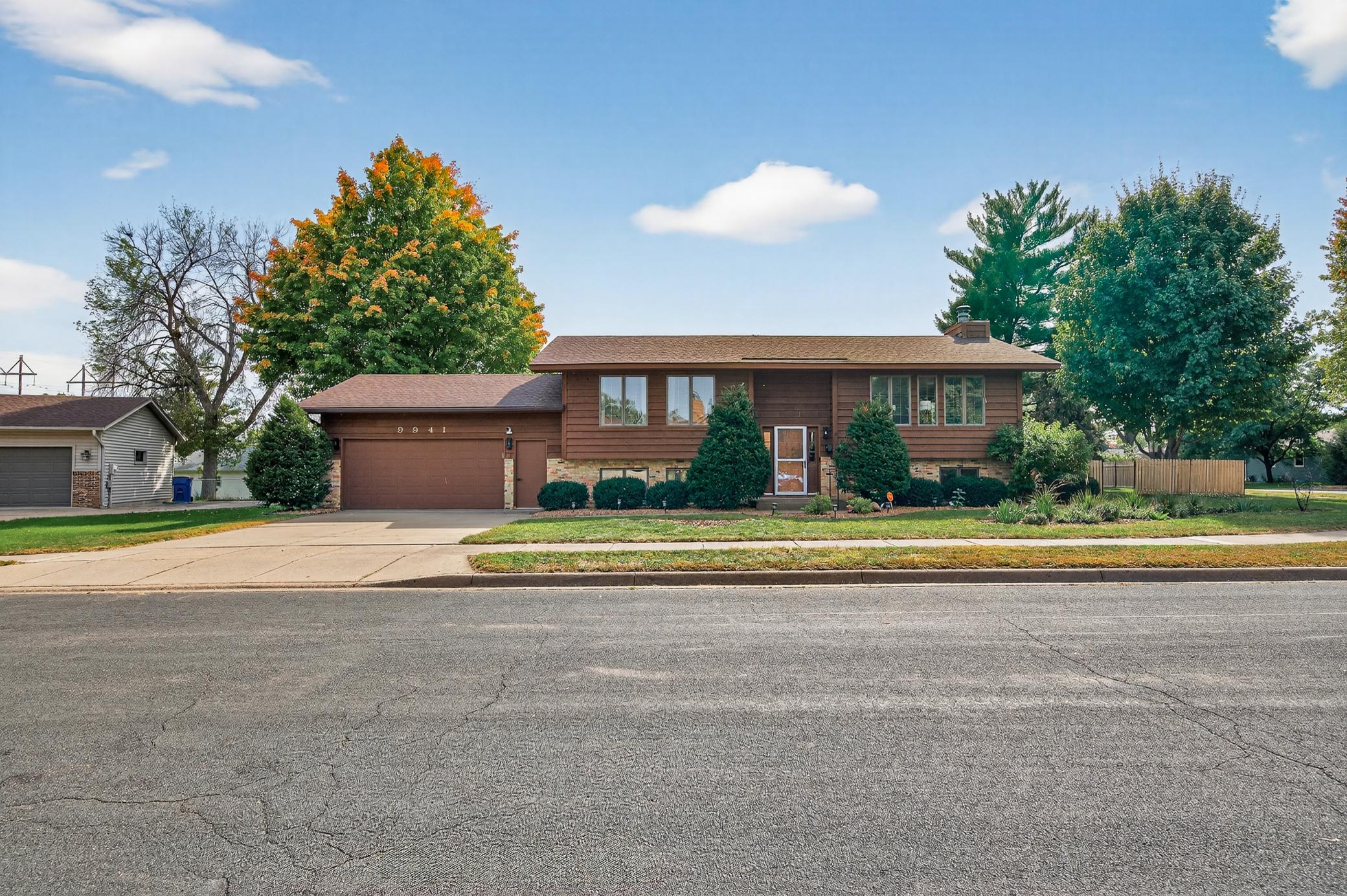 View of Residential at 9941 Oakland Avenue, Bloomington MN 55420, Bloomington - Mike Wilen | Minnesota Team Real Estate