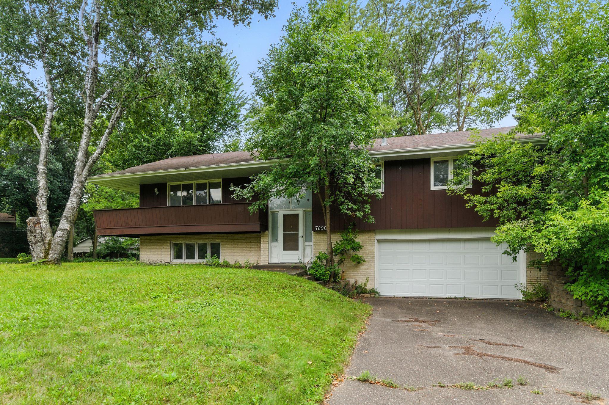 View of Residential at 7690 Heritage Road, Eden Prairie MN 55346, Eden Prairie - Mike Wilen | Minnesota Team Real Estate