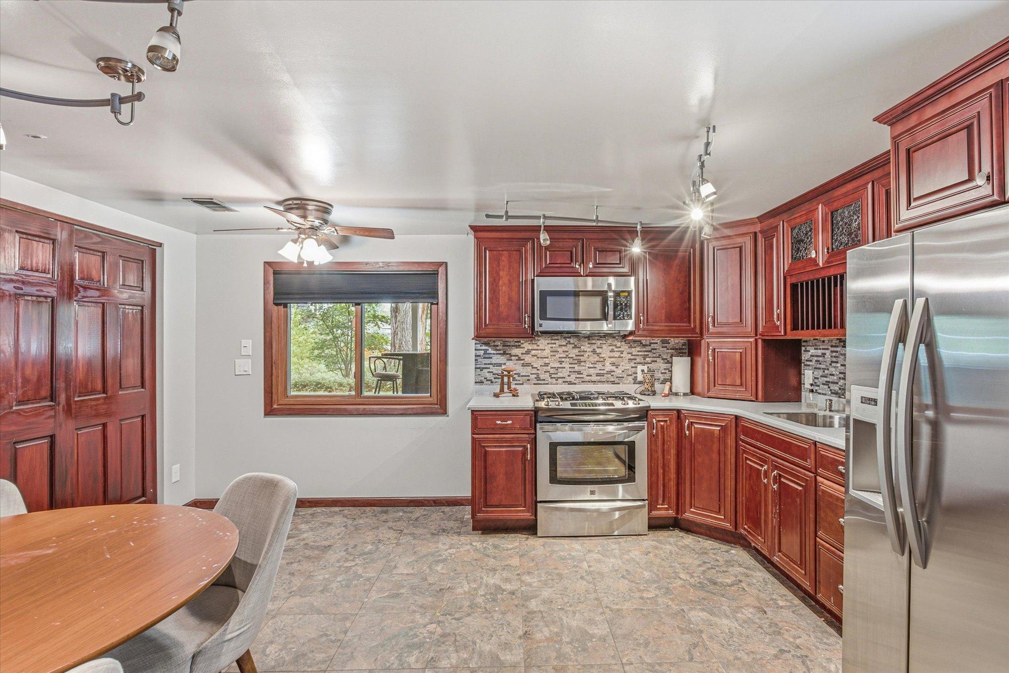 View of Residential at 8710 60th Avenue, New Hope MN 55428, New Hope (34 of 75) - Mike Wilen | Minnesota Team Real Estate