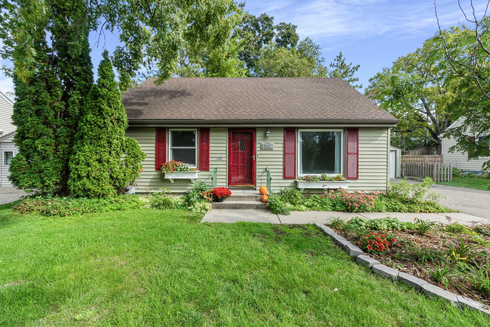 View of Residential at 5917 France Avenue, Edina MN 55410, Edina - Mike Wilen | Minnesota Team Real Estate