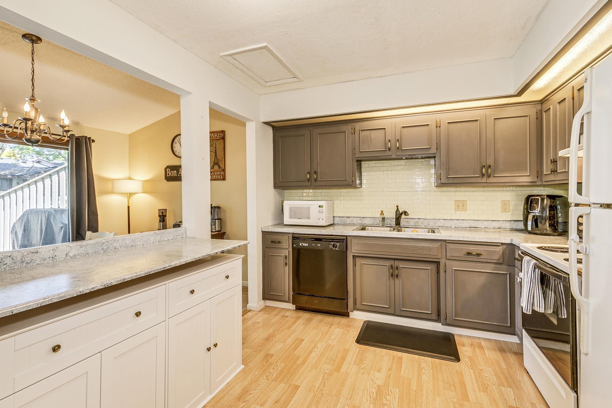 View of Residential at 5481 Hyland Courts Drive, Bloomington MN 55437, Bloomington - Mike Wilen | Minnesota Team Real Estate