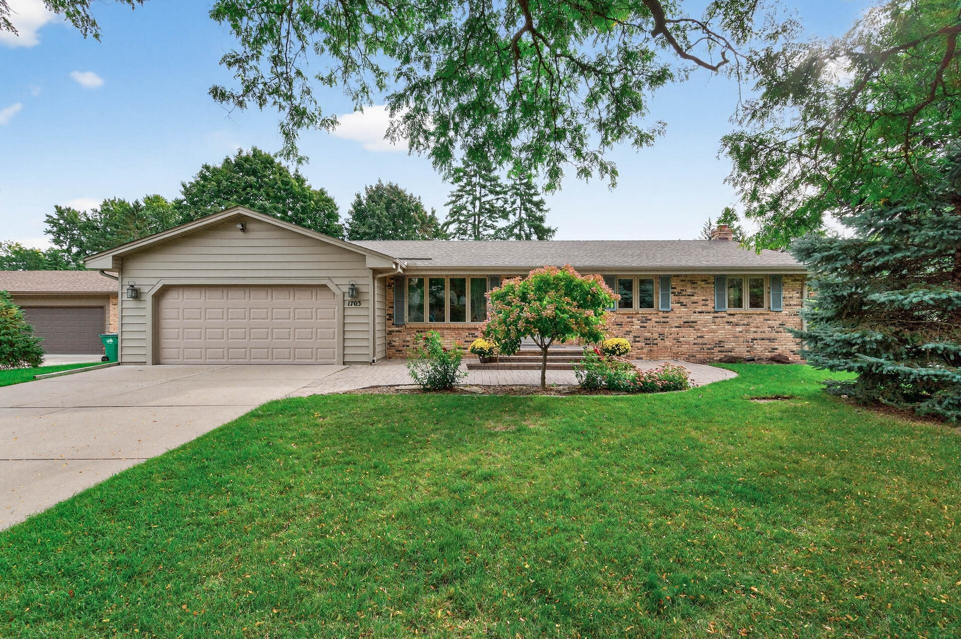 View of Residential at 1703 18th Avenue, New Brighton MN 55112, New Brighton - Mike Wilen | Minnesota Team Real Estate