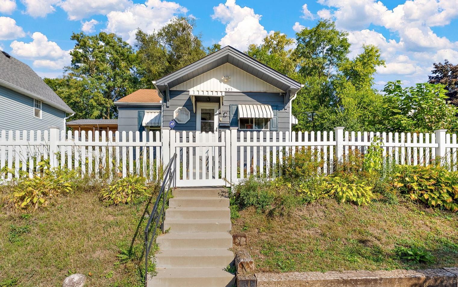 View of Residential at 525 Lawson Avenue, Saint Paul MN 55130, Saint Paul - Mike Wilen | Minnesota Team Real Estate
