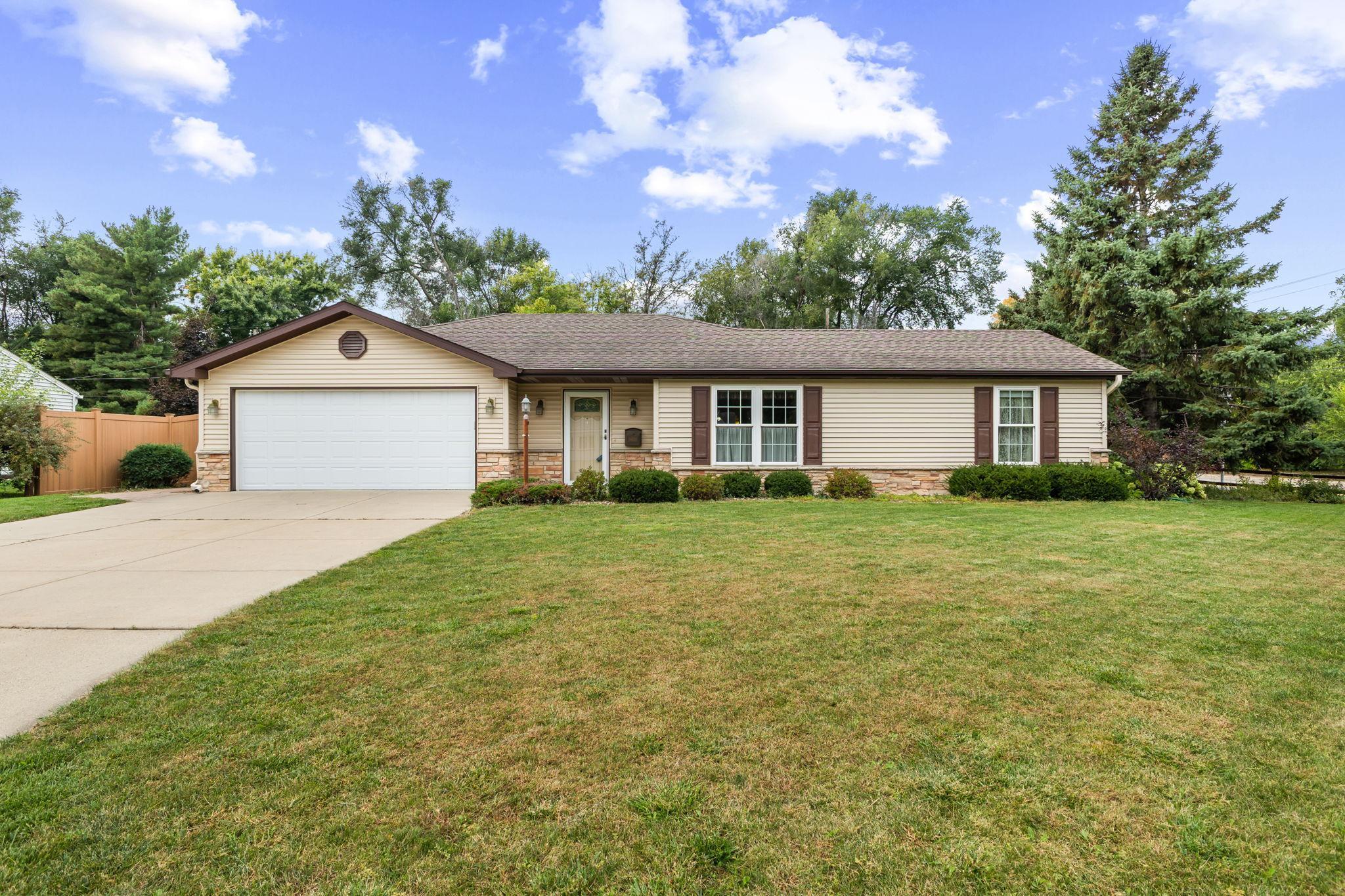 View of Residential at 8600 11th Avenue, Bloomington MN 55420, Bloomington - Mike Wilen | Minnesota Team Real Estate