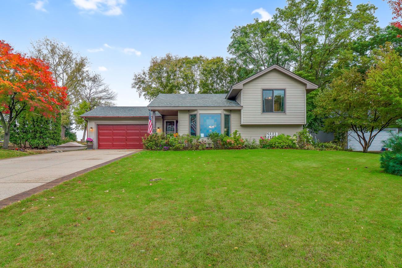 View of Residential at 6613 49th Street Court, Oakdale MN 55128, Oakdale - Mike Wilen | Minnesota Team Real Estate