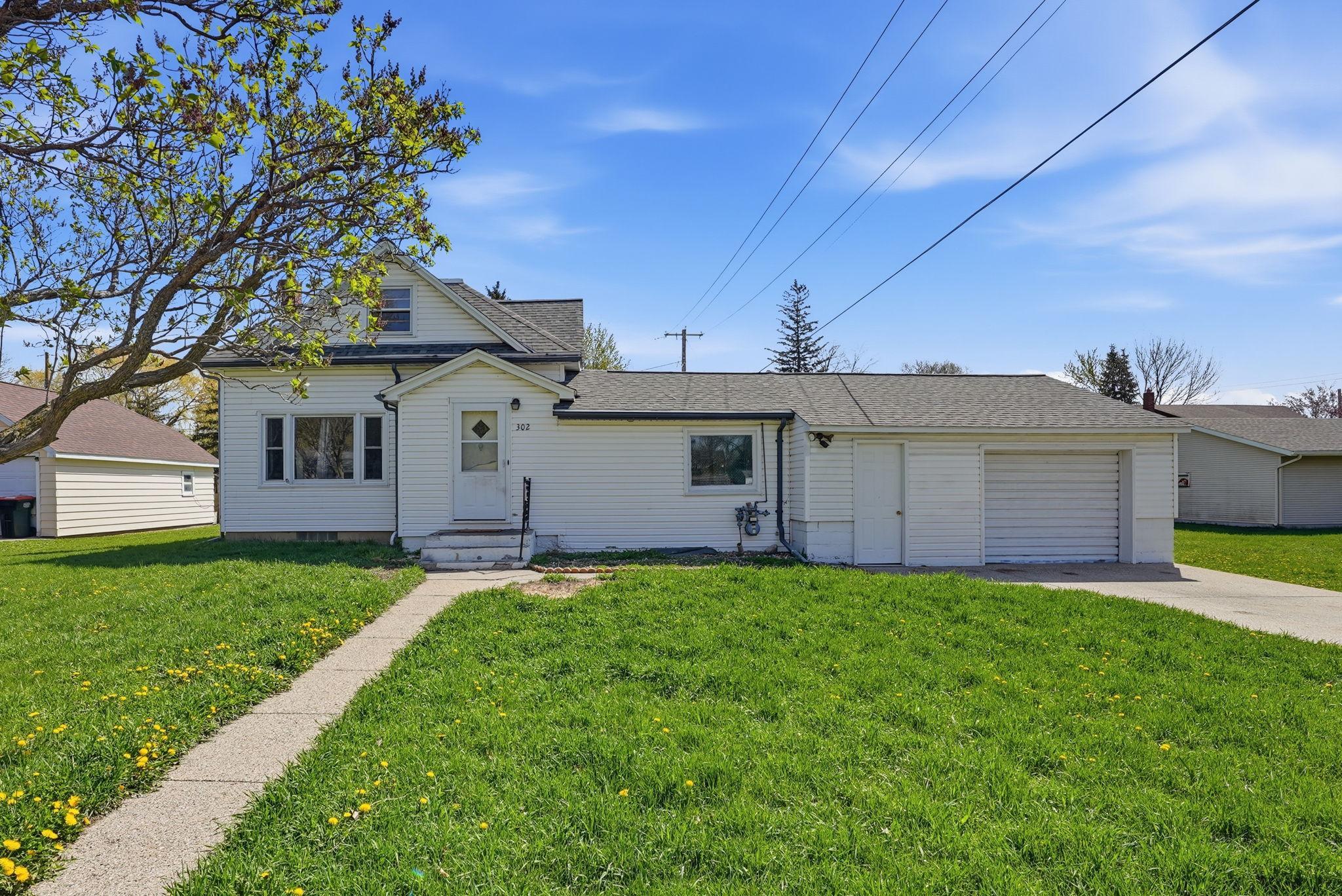 View of Residential at 302 Division Street, Gaylord MN 55334, Gaylord - Mike Wilen | Minnesota Team Real Estate