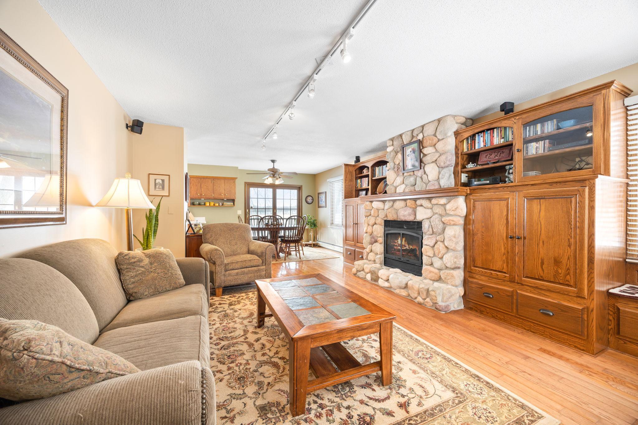 View of Residential at 6825 Shore Drive, Greenfield MN 55373, Greenfield (8 of 35) - Mike Wilen | Minnesota Team Real Estate