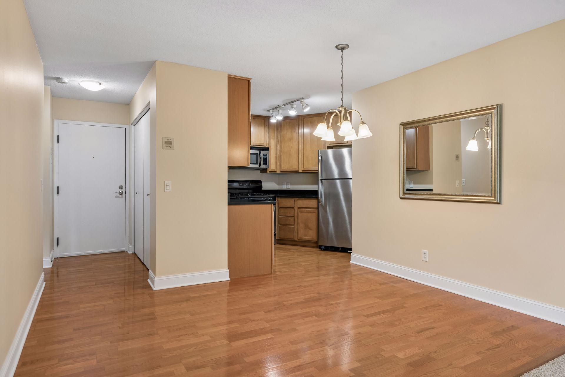 View of Residential at 3540 Hennepin Avenue #316, Minneapolis MN 55408, Minneapolis (4 of 11) - Mike Wilen | Minnesota Team Real Estate