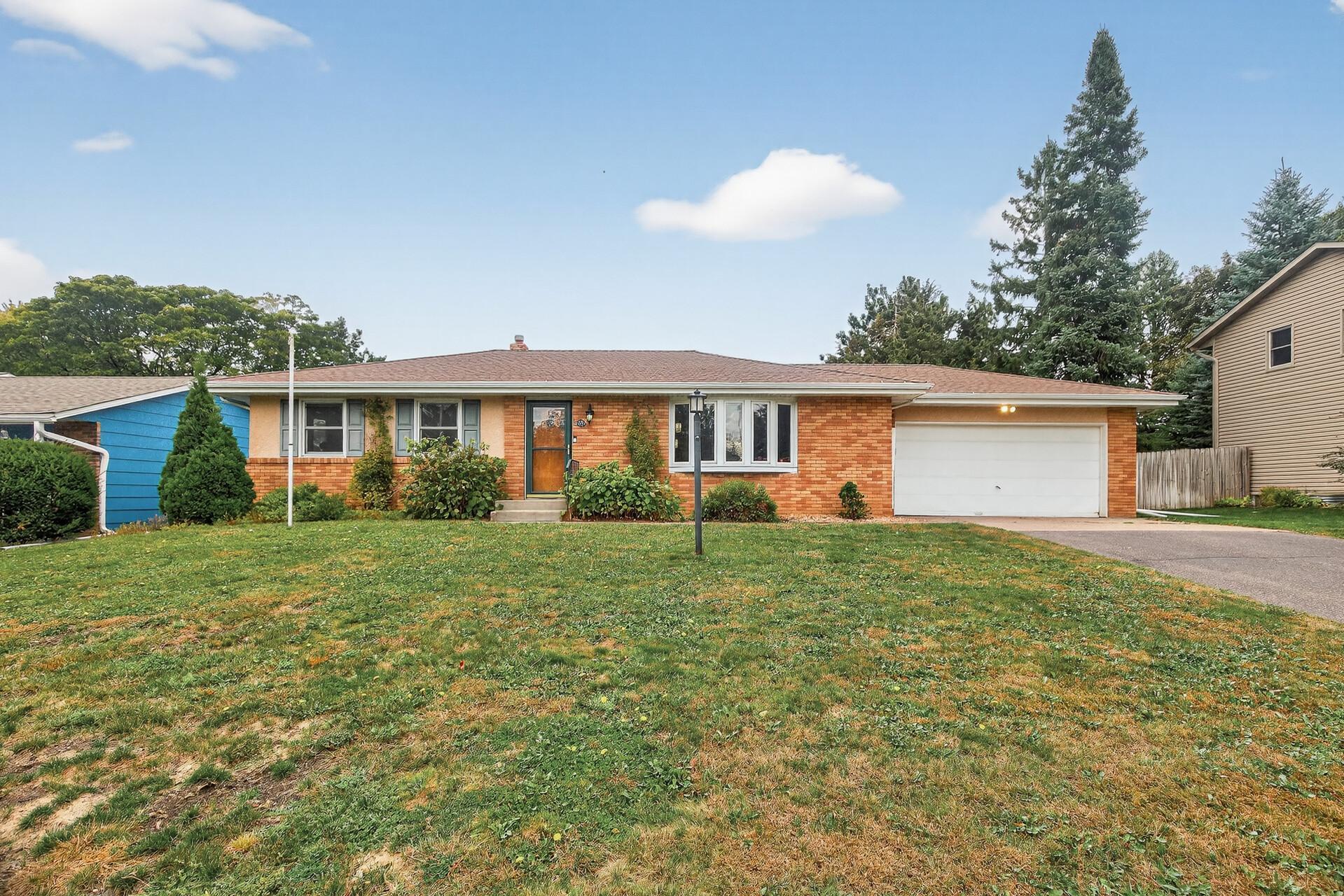 View of Residential at 2237 Maple Lane, Maplewood MN 55109, Maplewood - Mike Wilen | Minnesota Team Real Estate